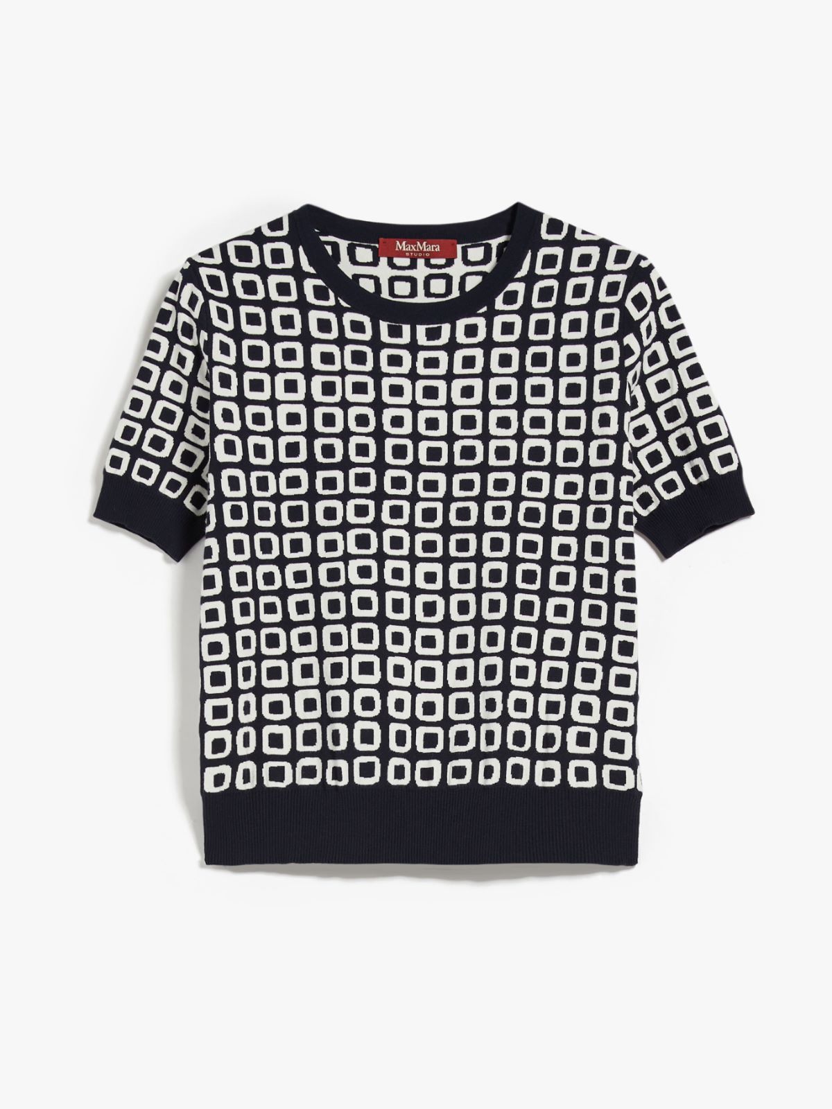 Jacquard yarn sweater