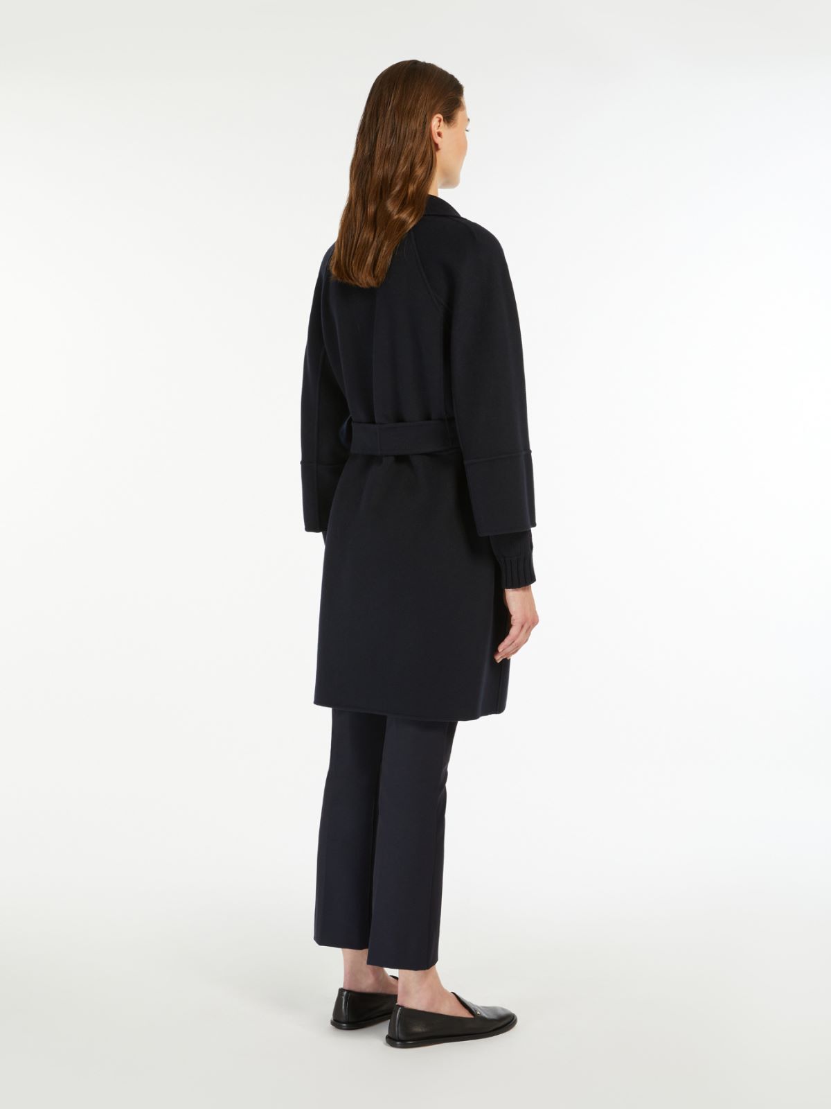 Double-faced short wool coat