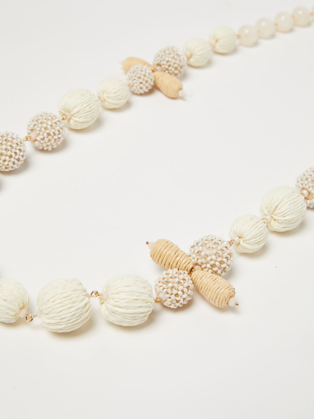 Resin and metal necklace