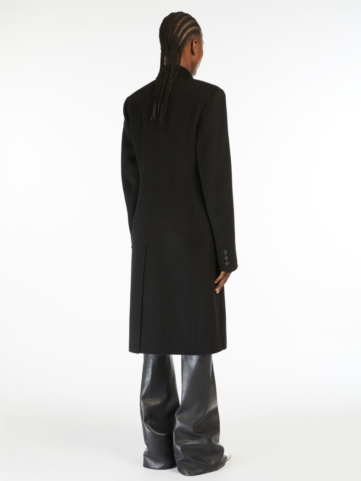 Slim-fit wool coat