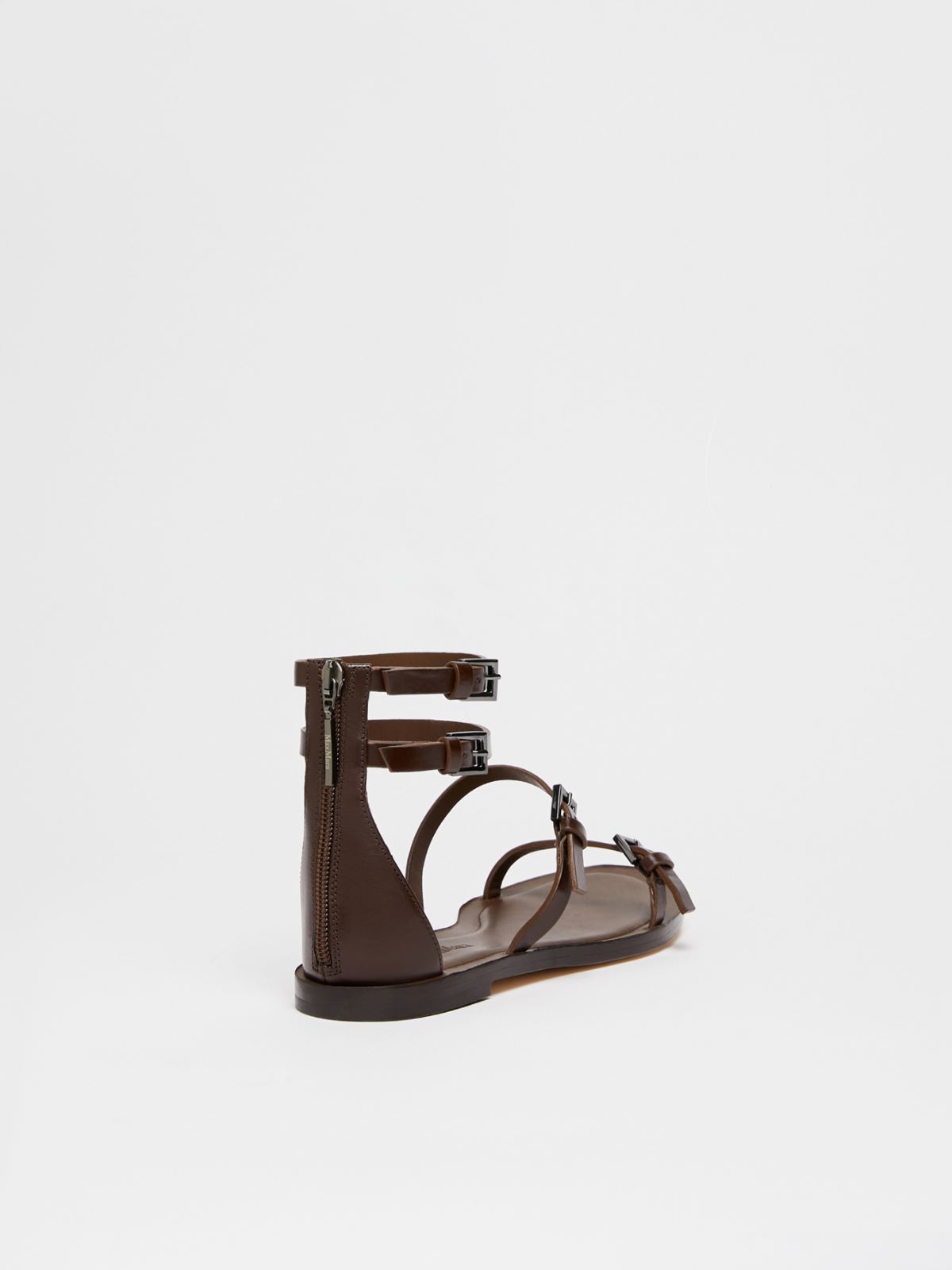 Flat leather sandals