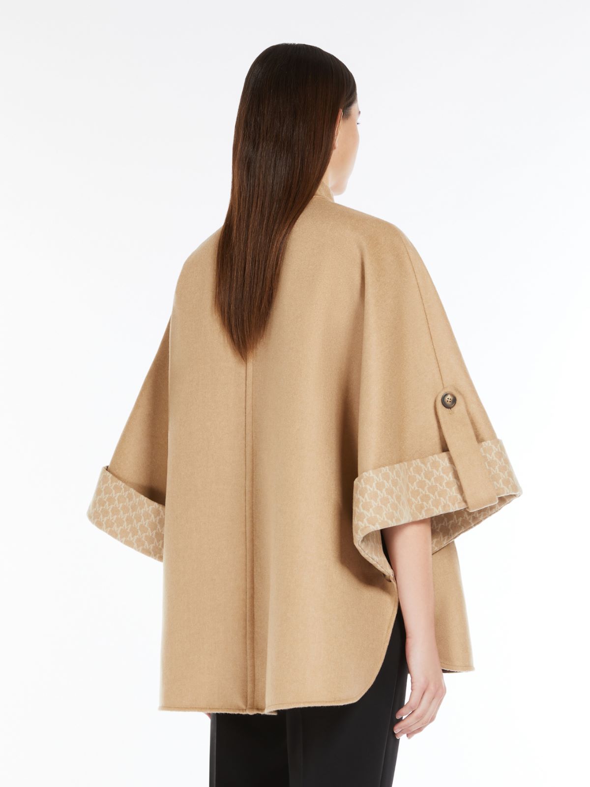 Jacquard-knit wool and cashmere cape