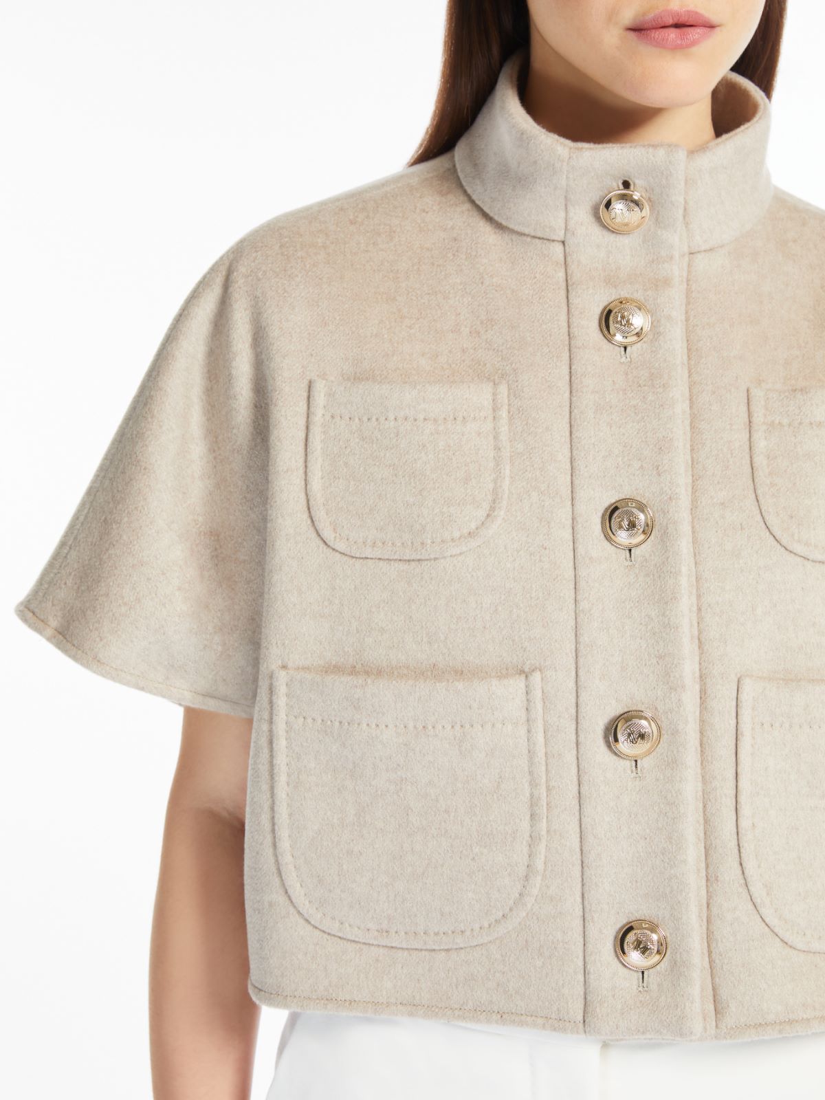 Cashmere cropped cape