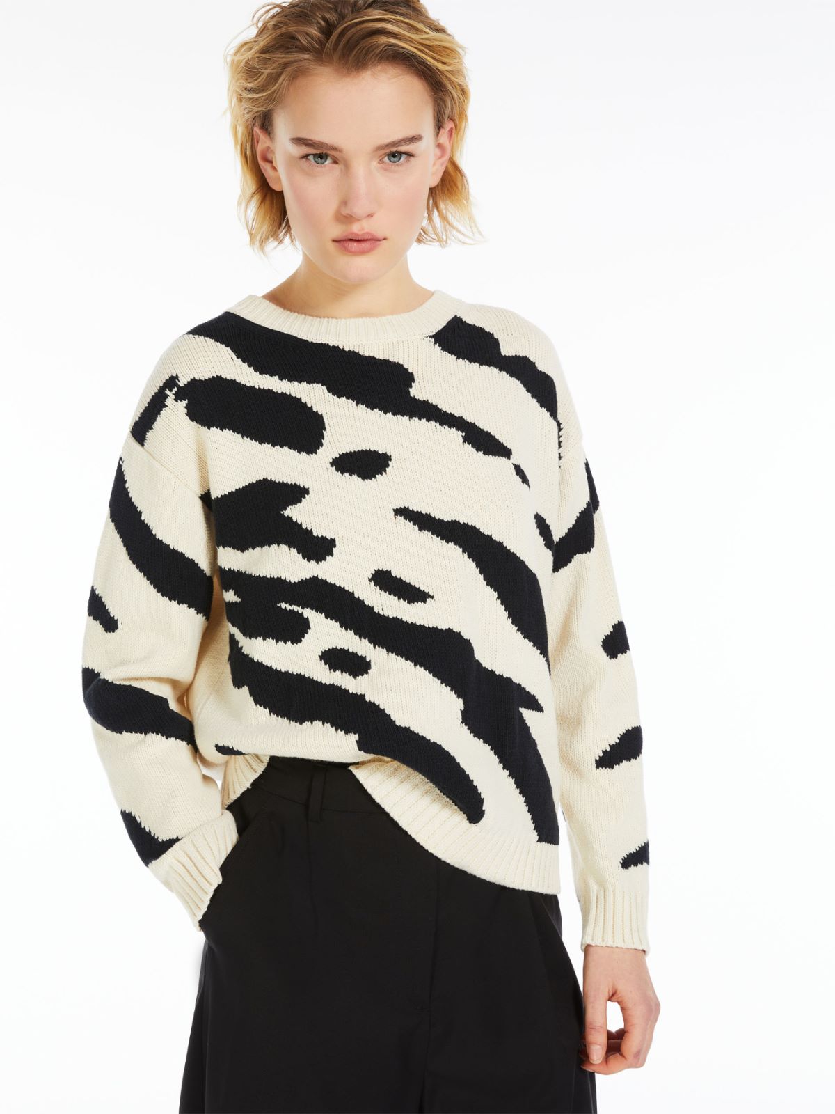 Cotton inlay sweater