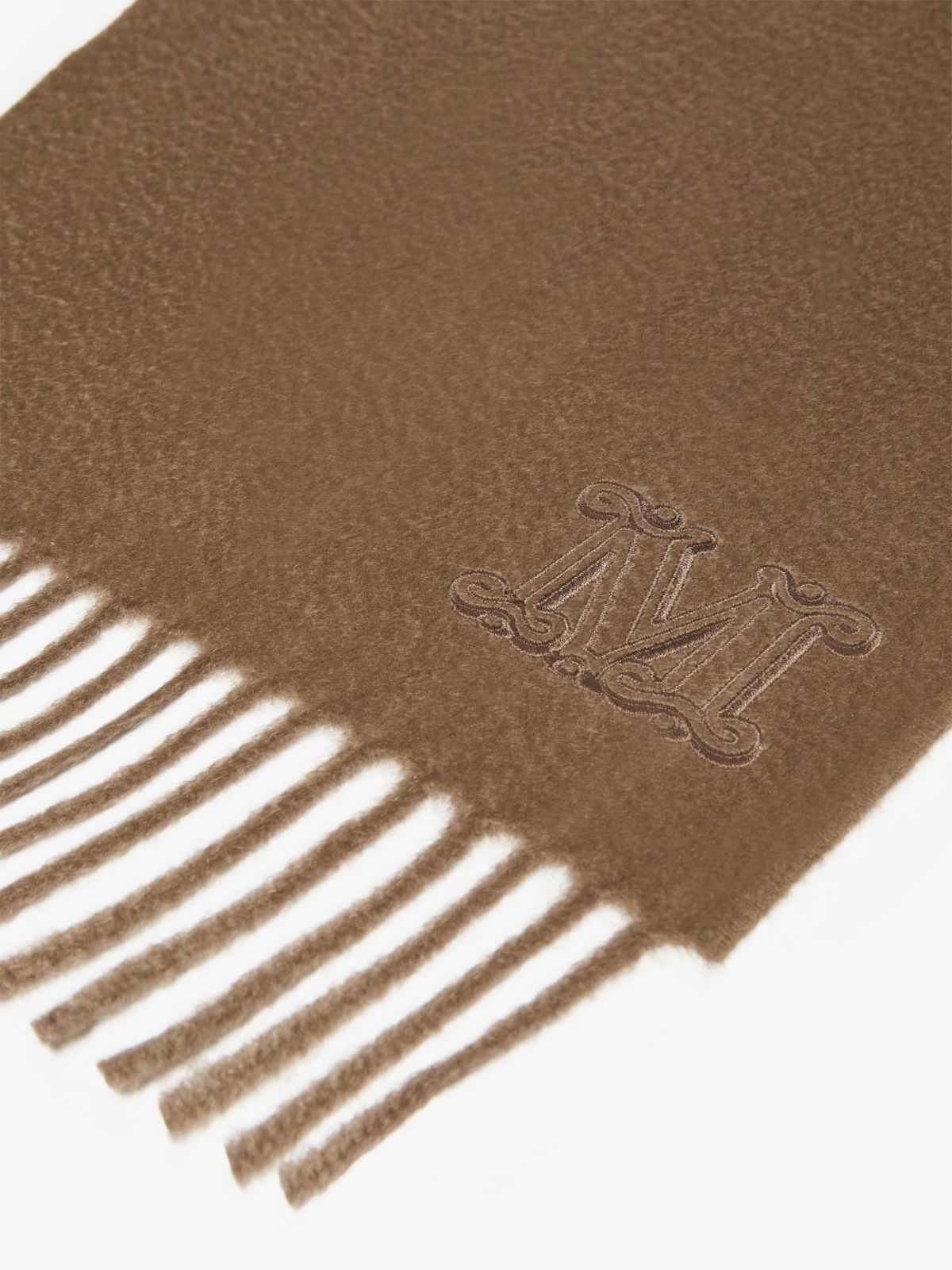 Cashmere stole with embroidery