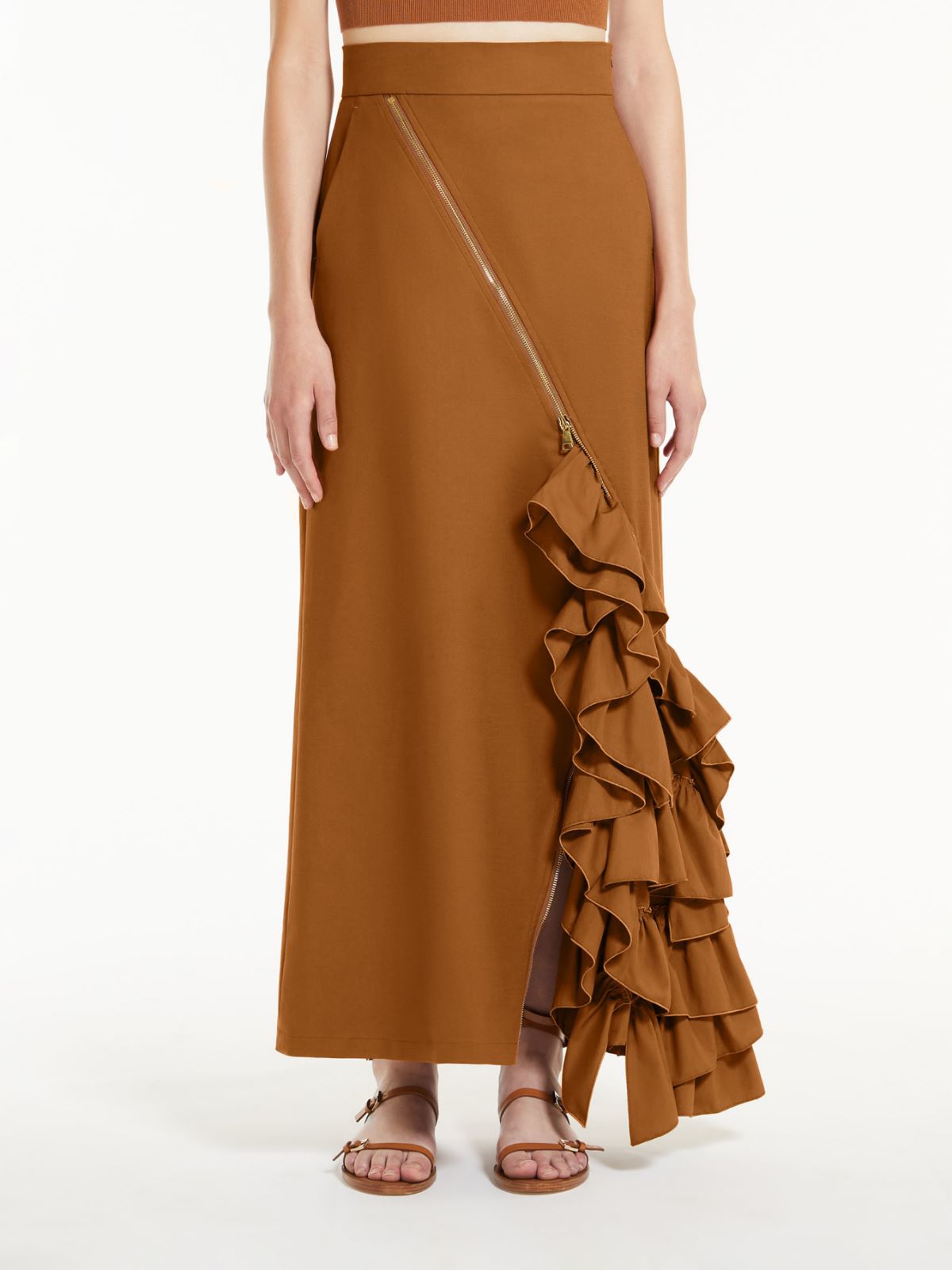 Gabardine skirt with ruffles