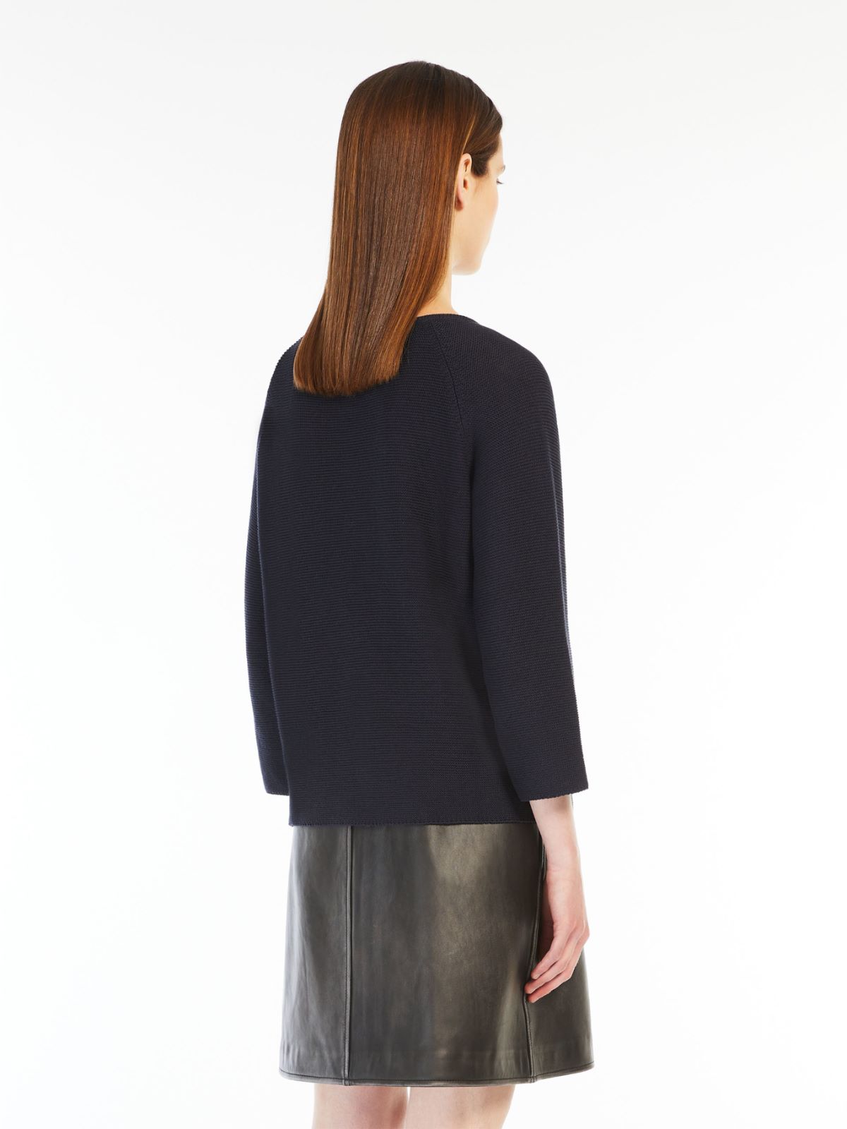 Relaxed-fit cotton yarn sweater