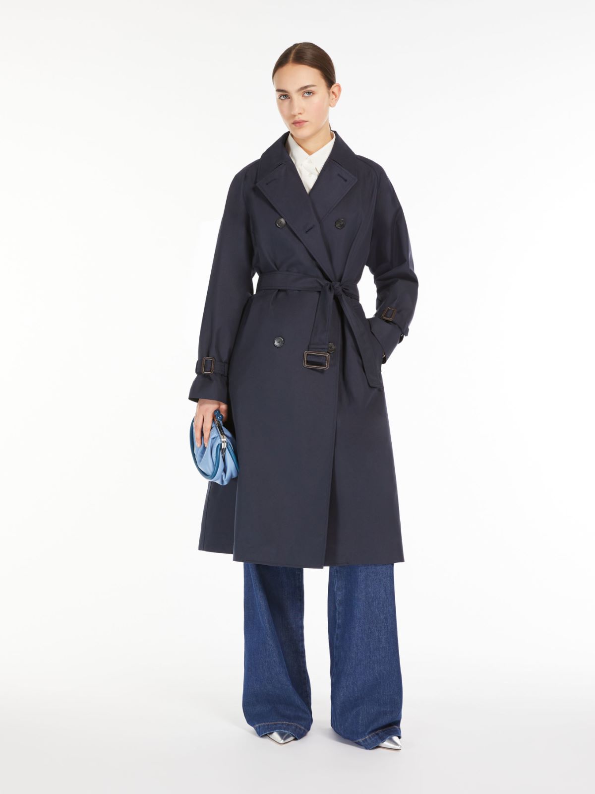 Reversible water-repellent fabric trench coat