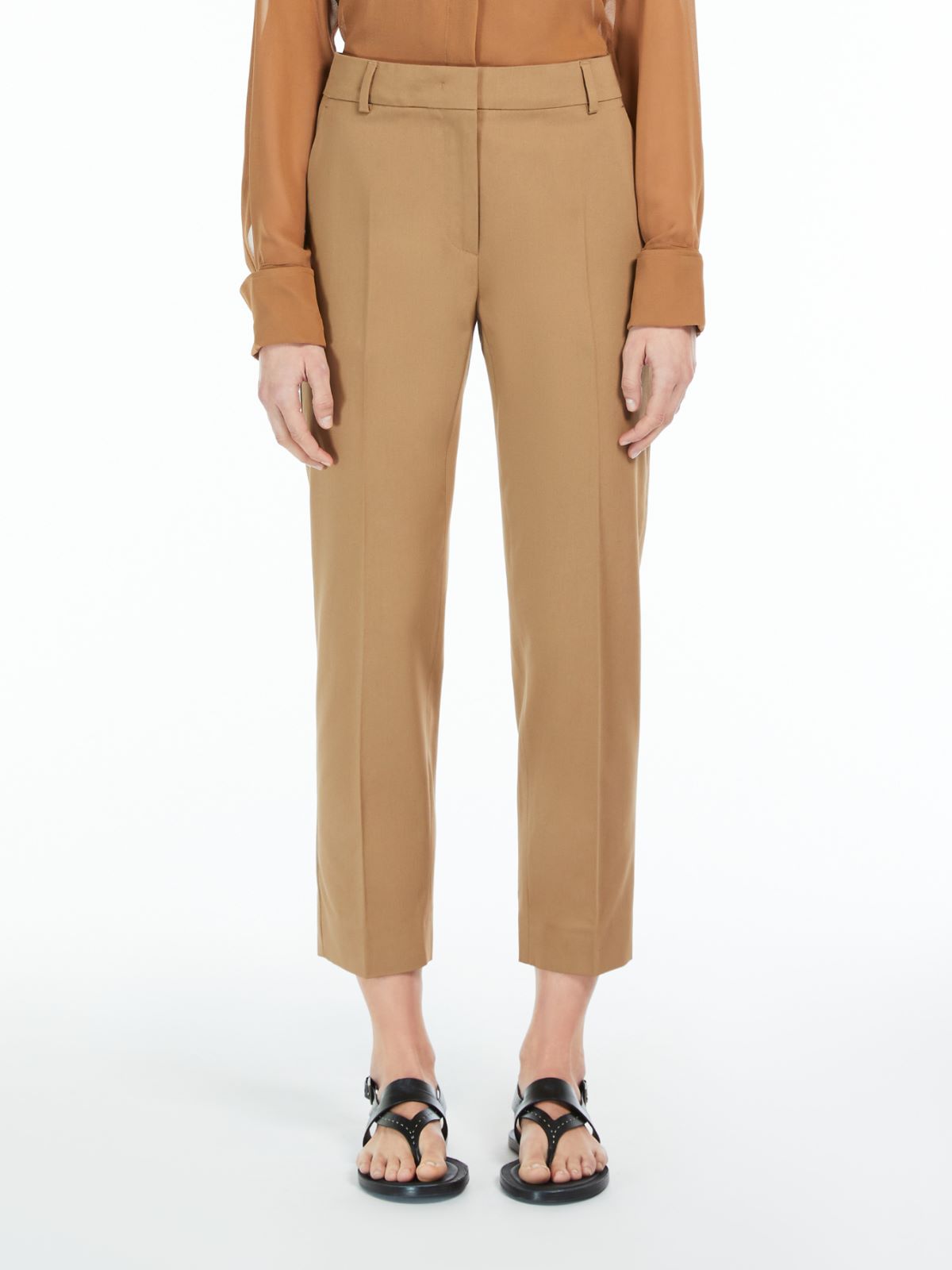 Stretch satin cropped trousers