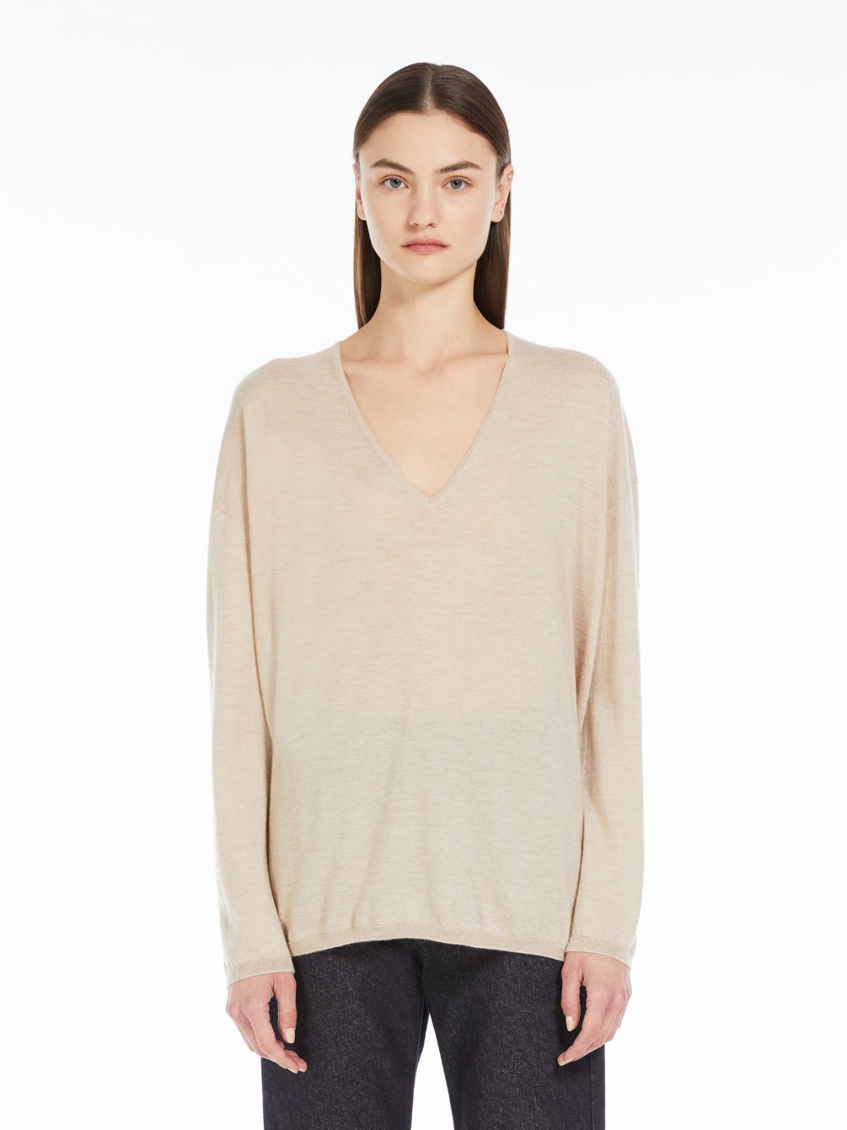 Cashmere V-neck jumper