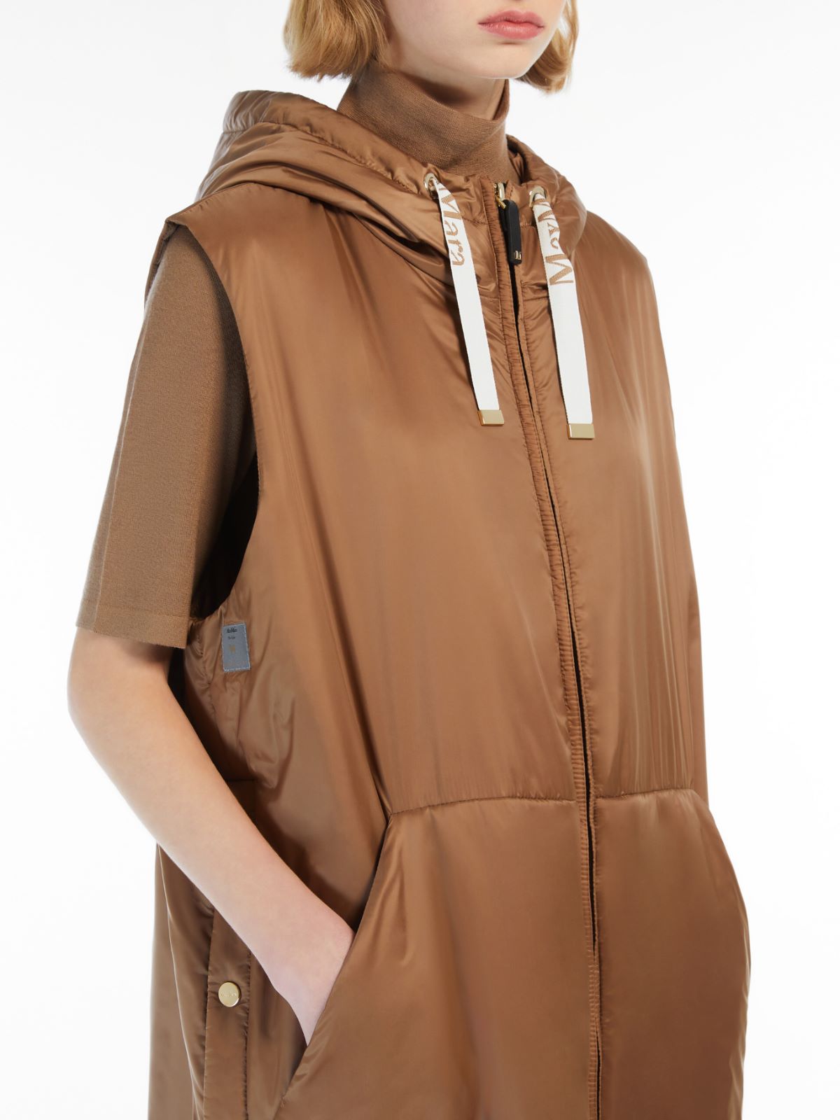 Water-repellent canvas midi gilet
