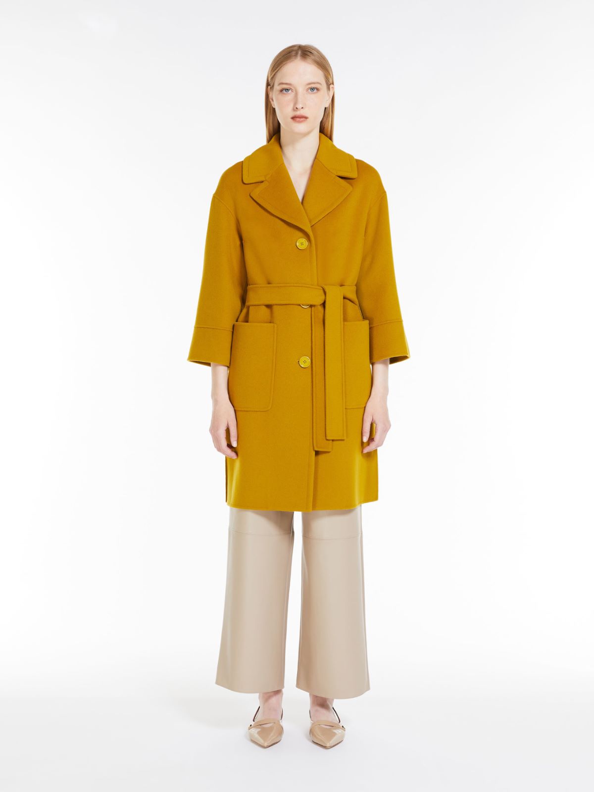 Pocket-detail wool coat