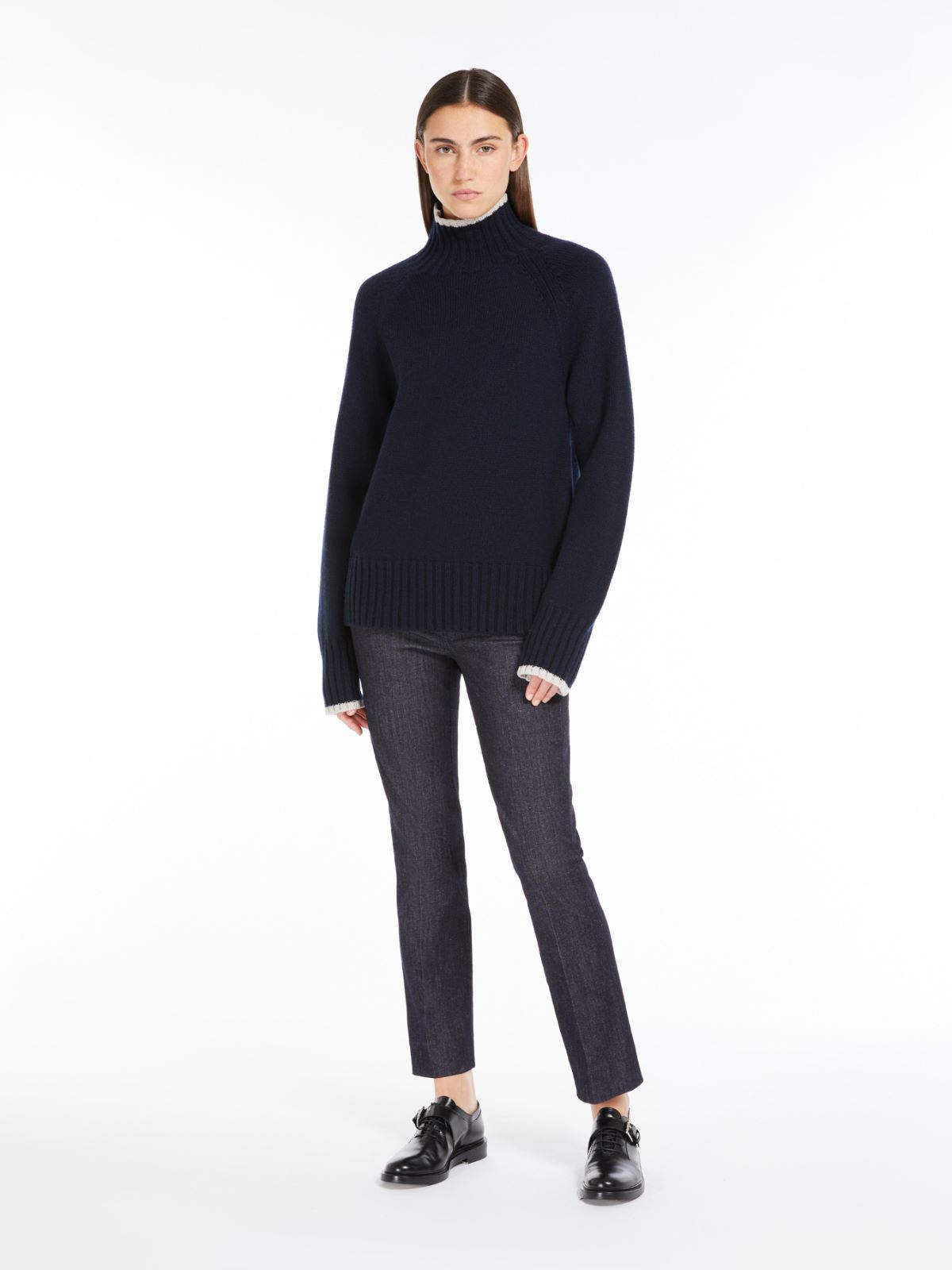 Turtleneck in wool and cashmere
