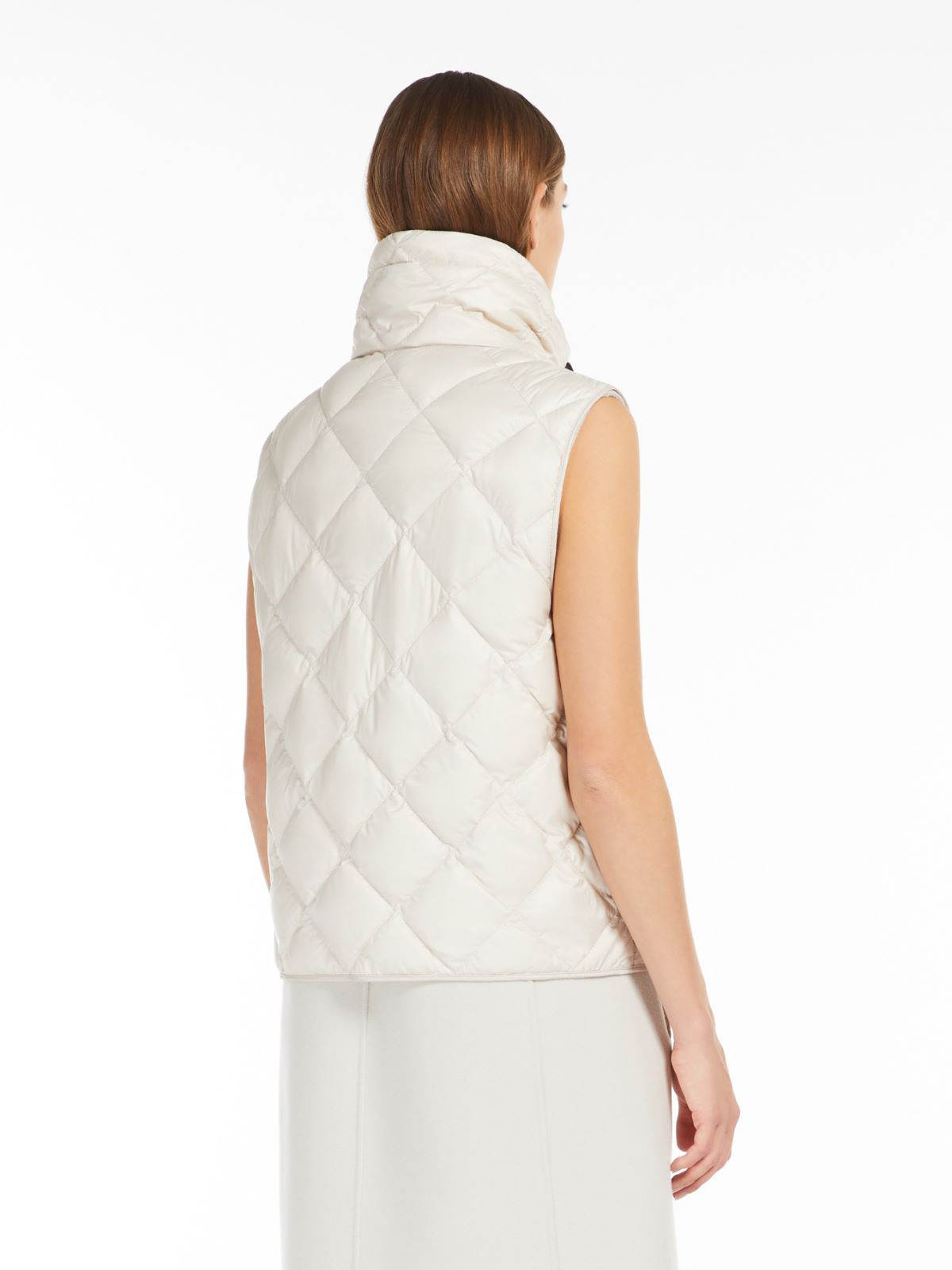 Water-repellent technical canvas gilet