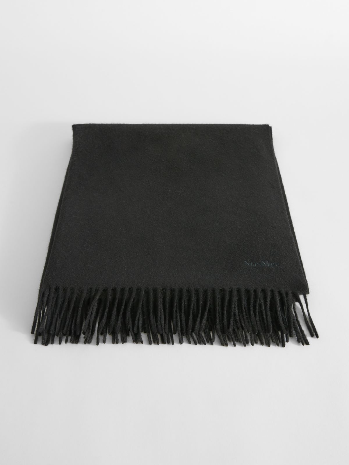 Camel stole with logo