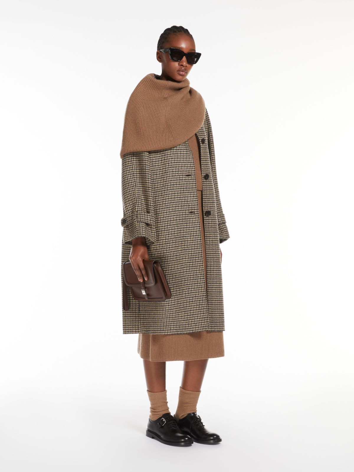 Houndstooth wool coat