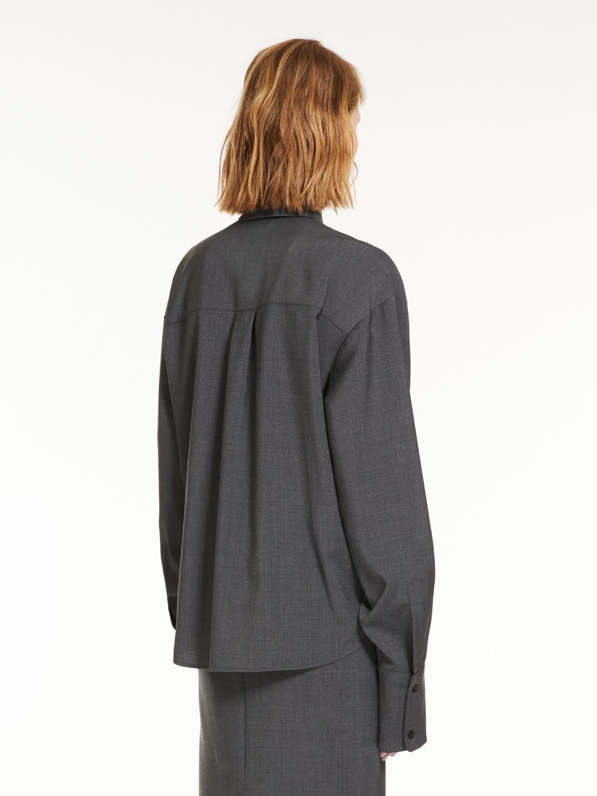 Oversized stretch wool shirt