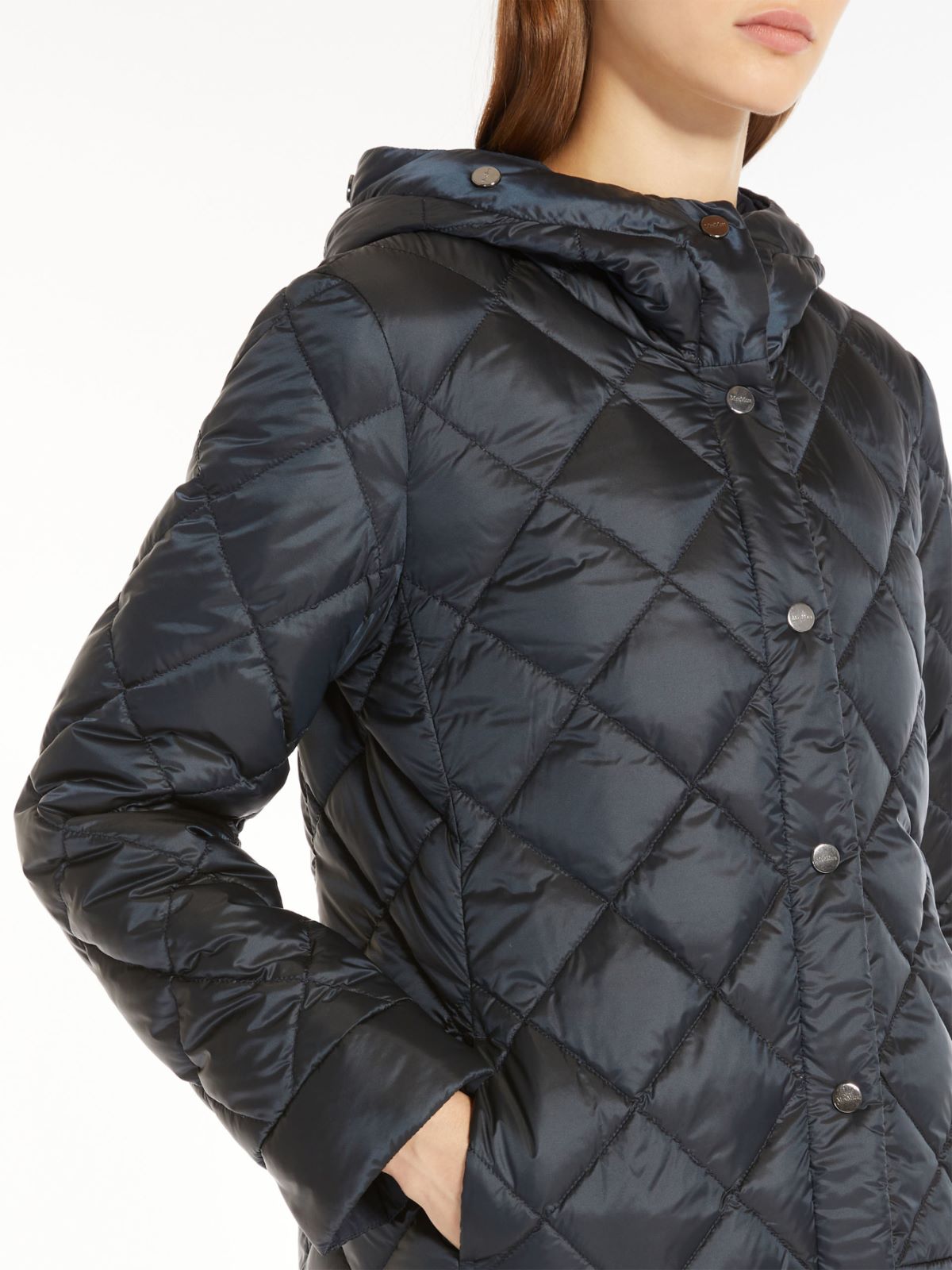Reversible down jacket in water-resistant canvas