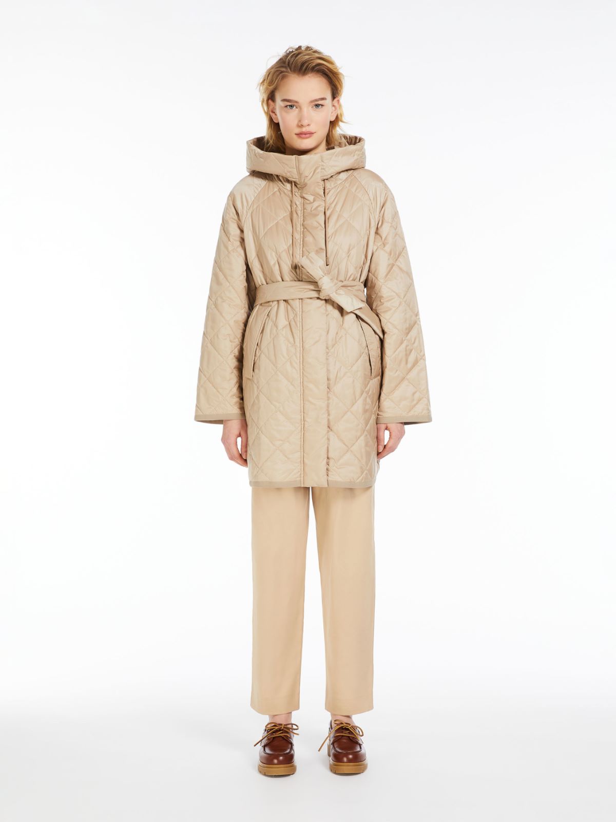 Water-repellent fabric hooded parka