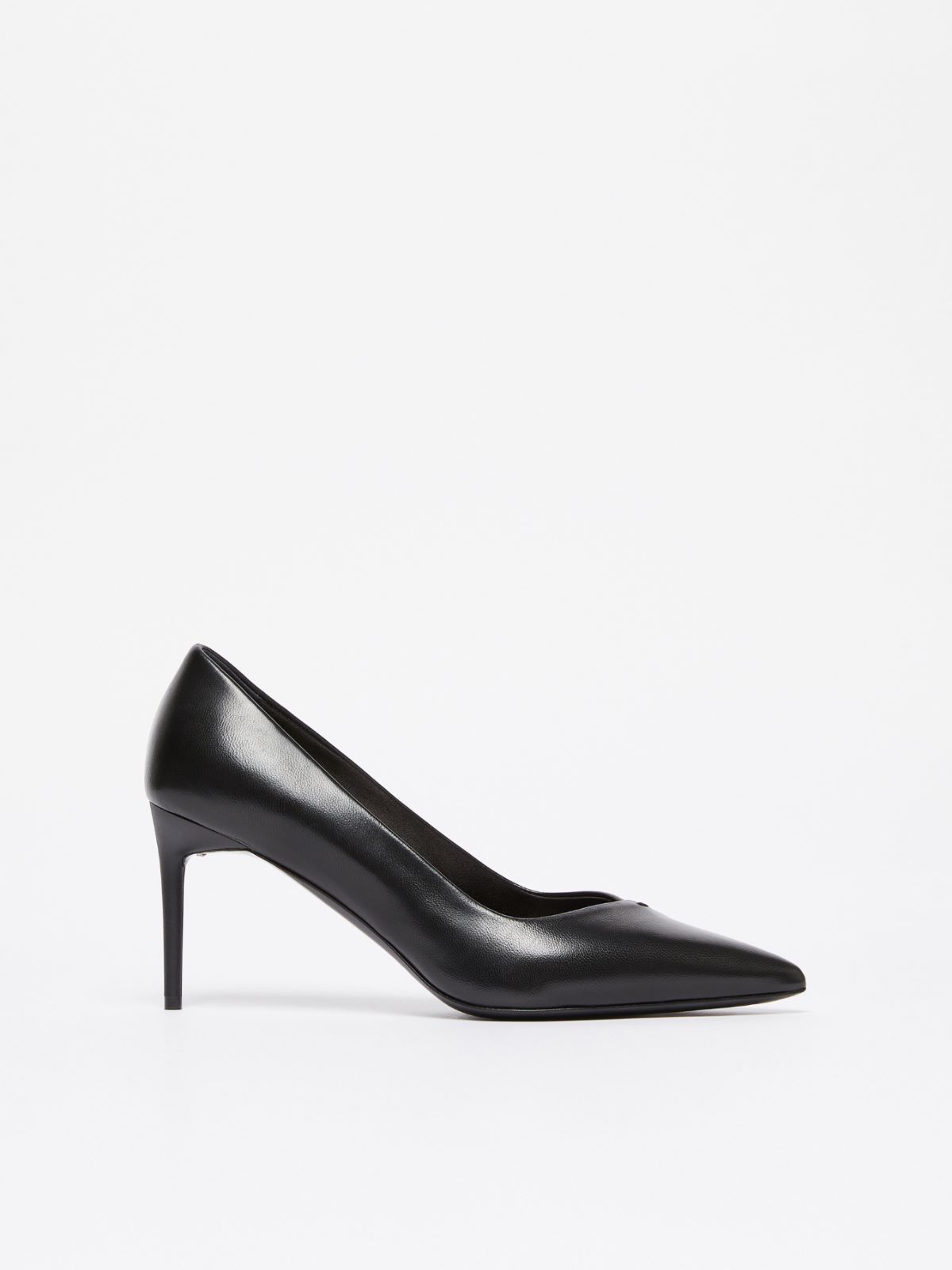 Nappa leather court shoes