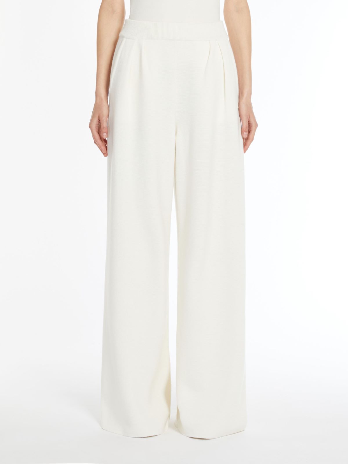Wide-leg wool trousers