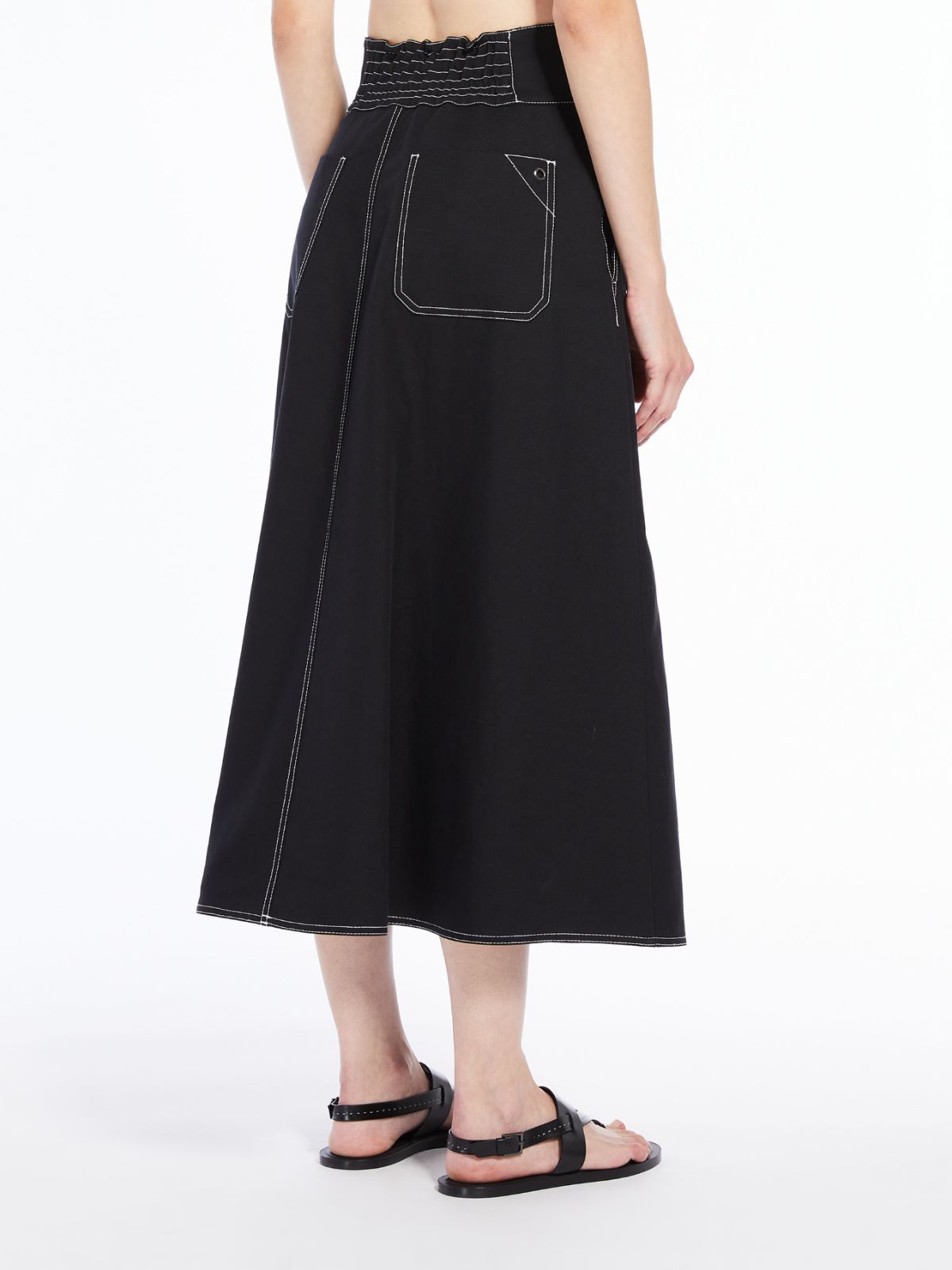 Flared skirt in cotton and linen