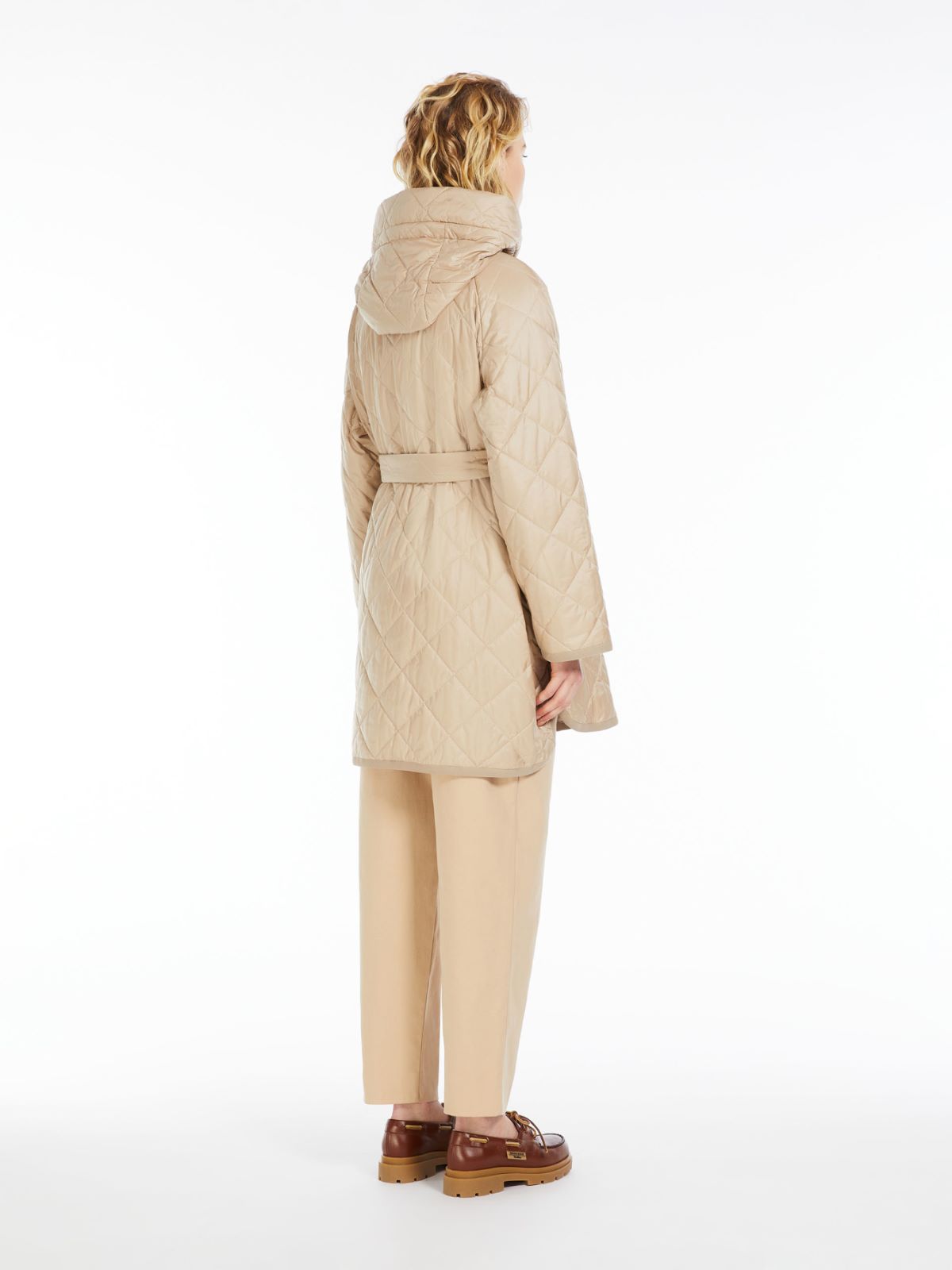 Water-repellent fabric hooded parka