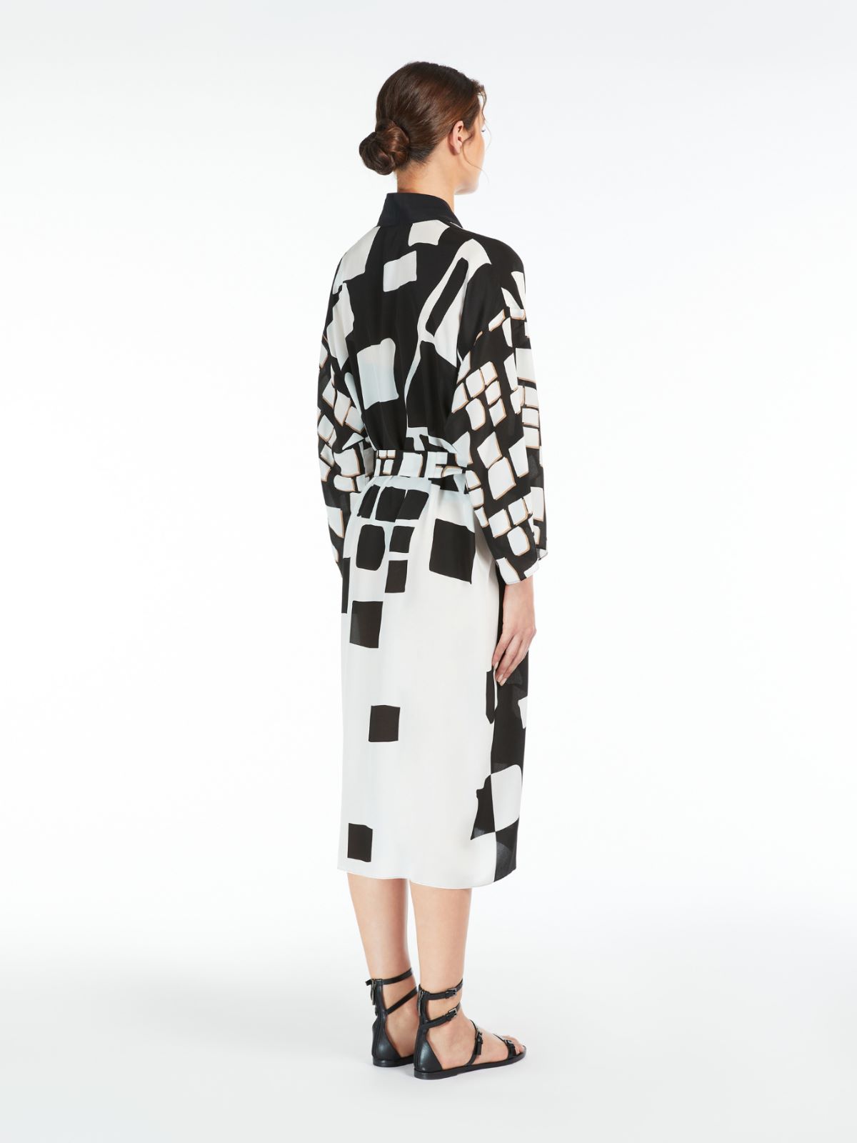 Printed crepe de chine kimono