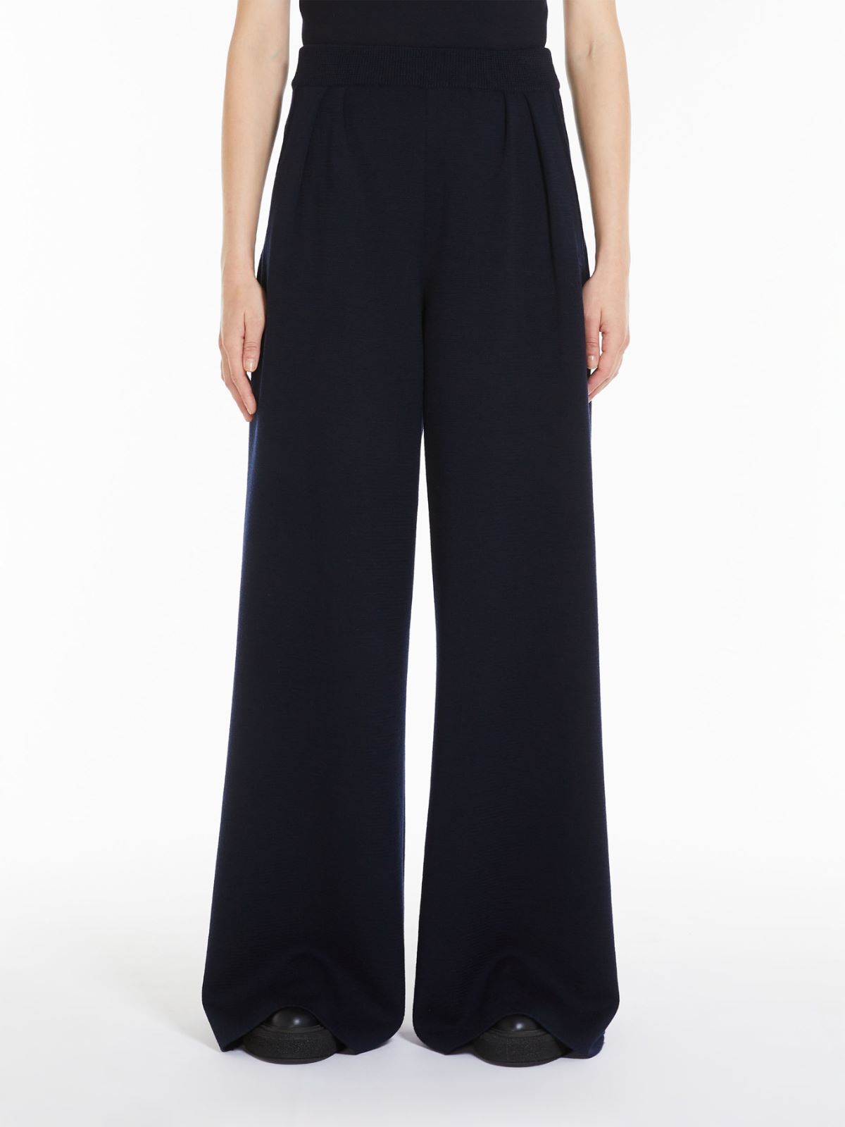 Wide-leg wool trousers