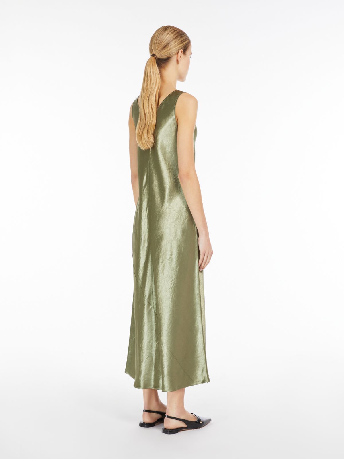 Long technical satin dress
