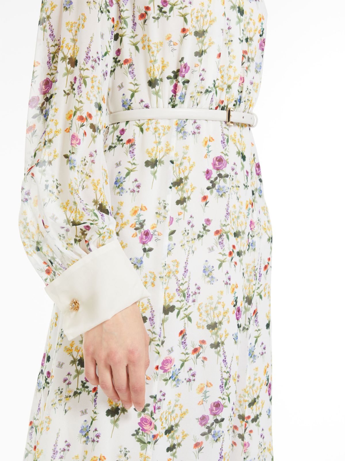 Long dress in printed organza