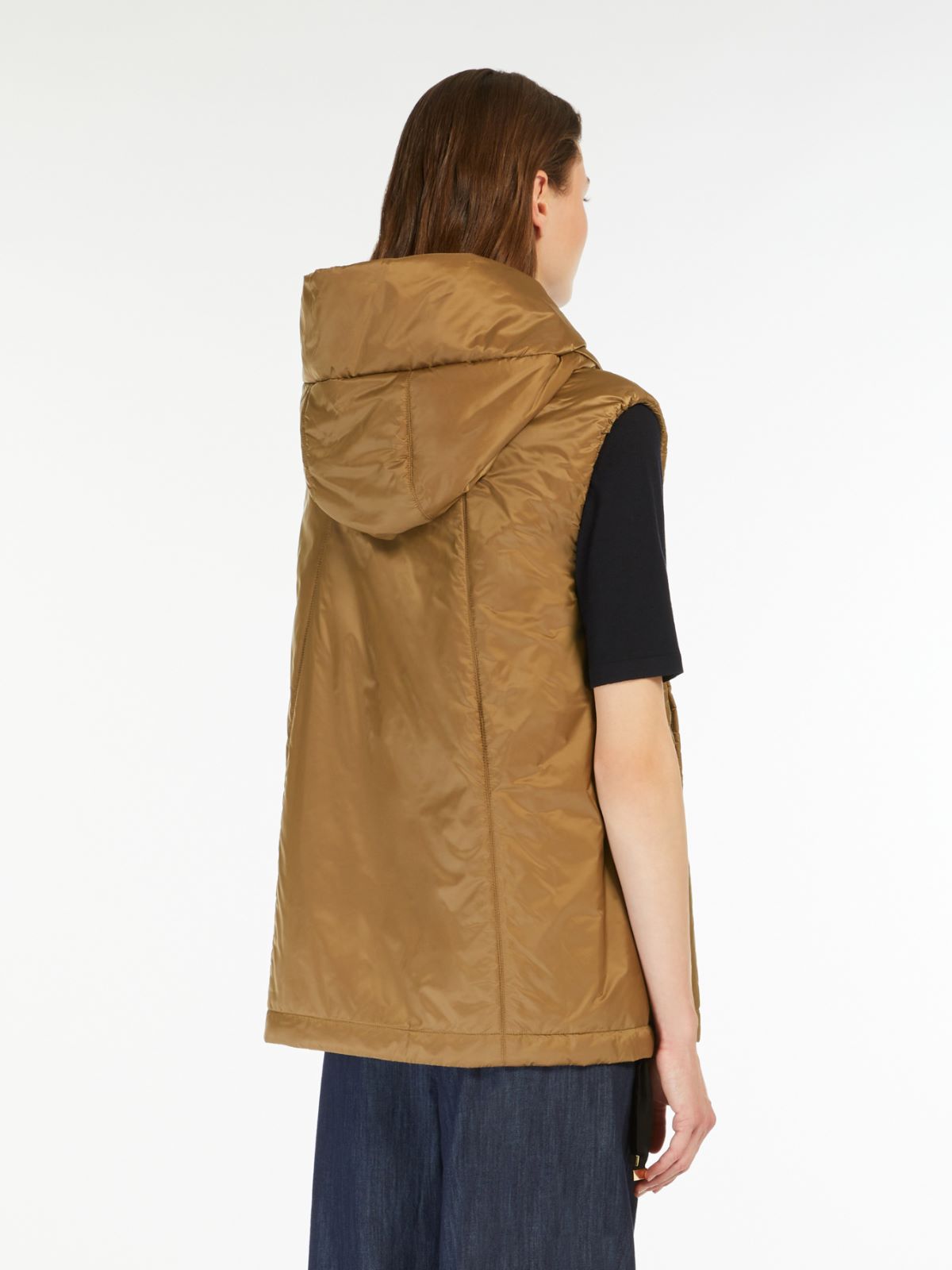 Water-repellent technical canvas gilet