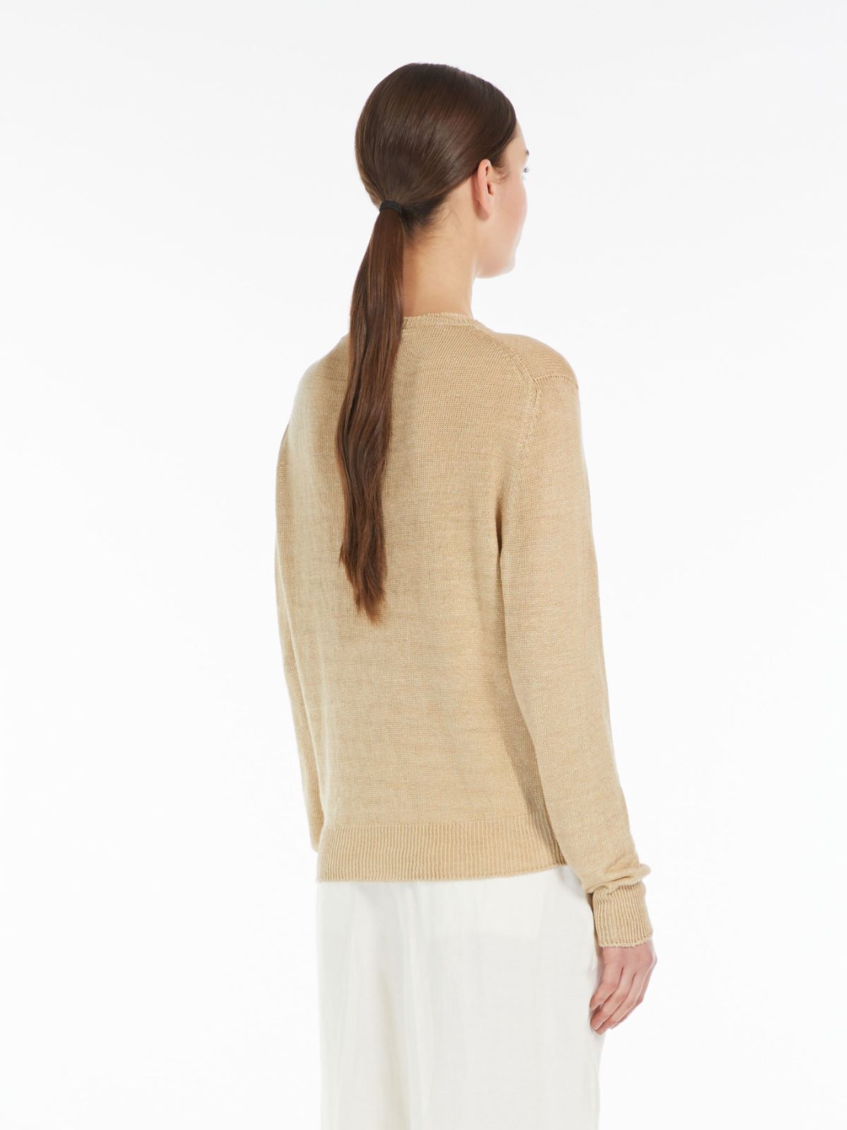 Linen yarn sweater