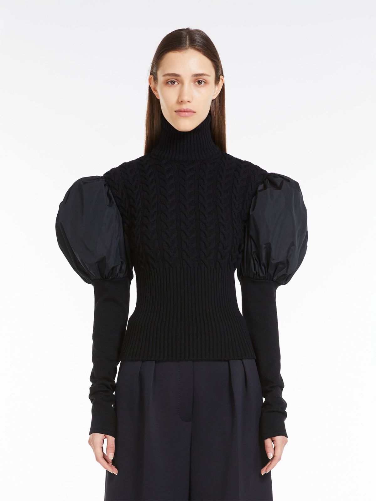 Wool jumper with taffeta sleeves