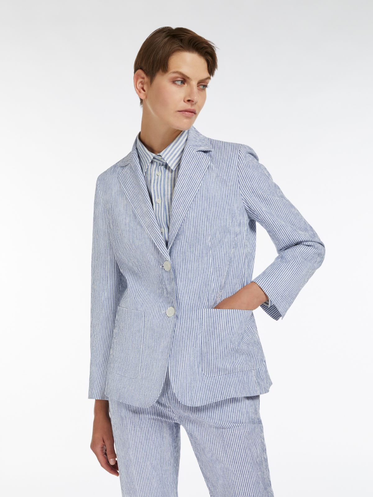 Cotton and linen seersucker blazer