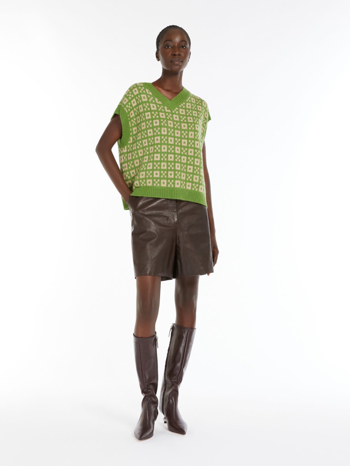 Jacquard alpaca and wool gilet