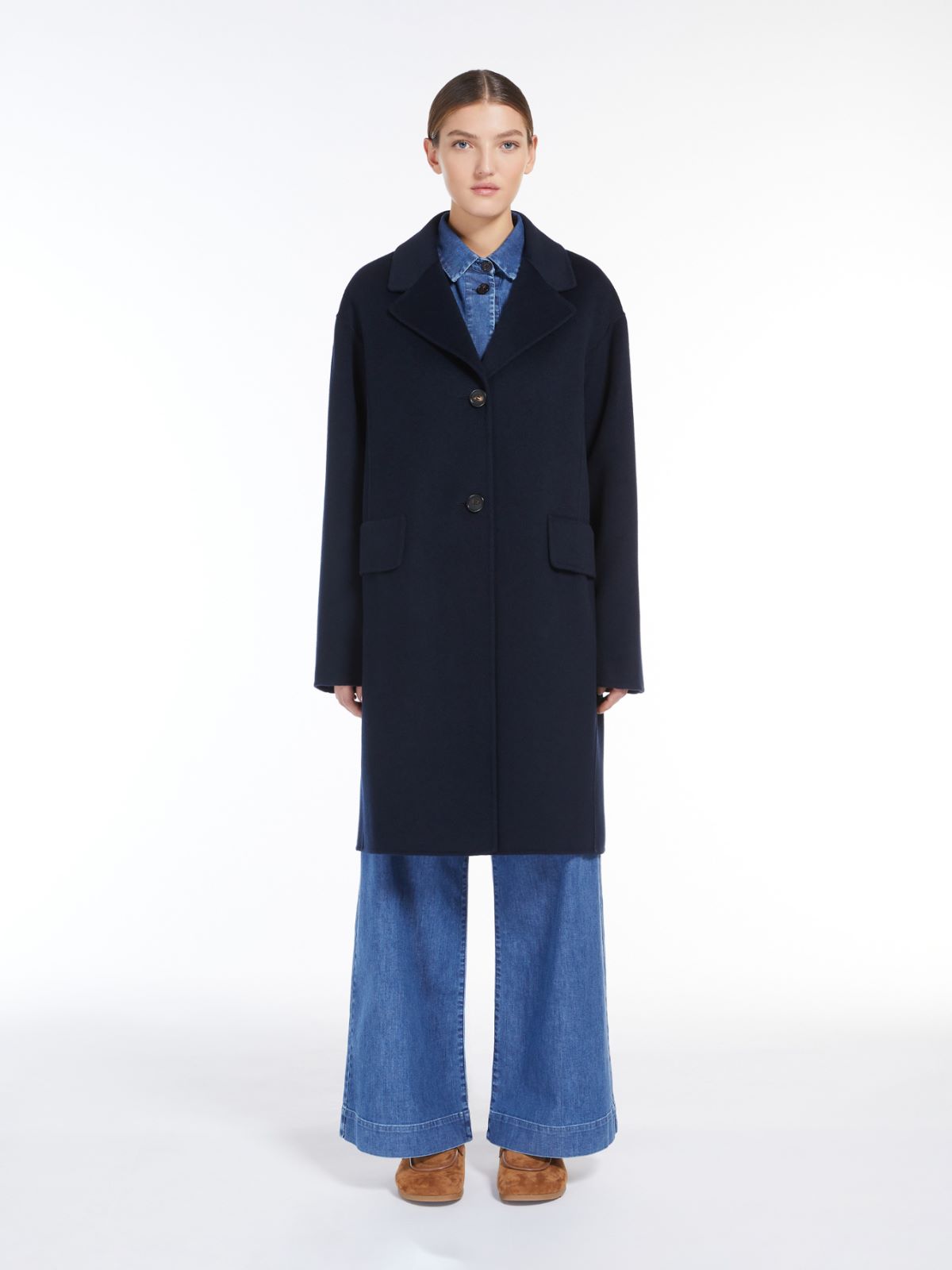 Single-breasted wool coat