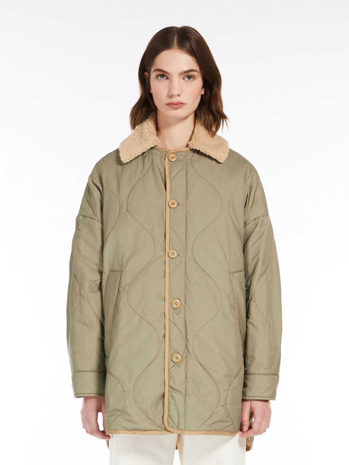 Reversible water-repellent canvas down jacket