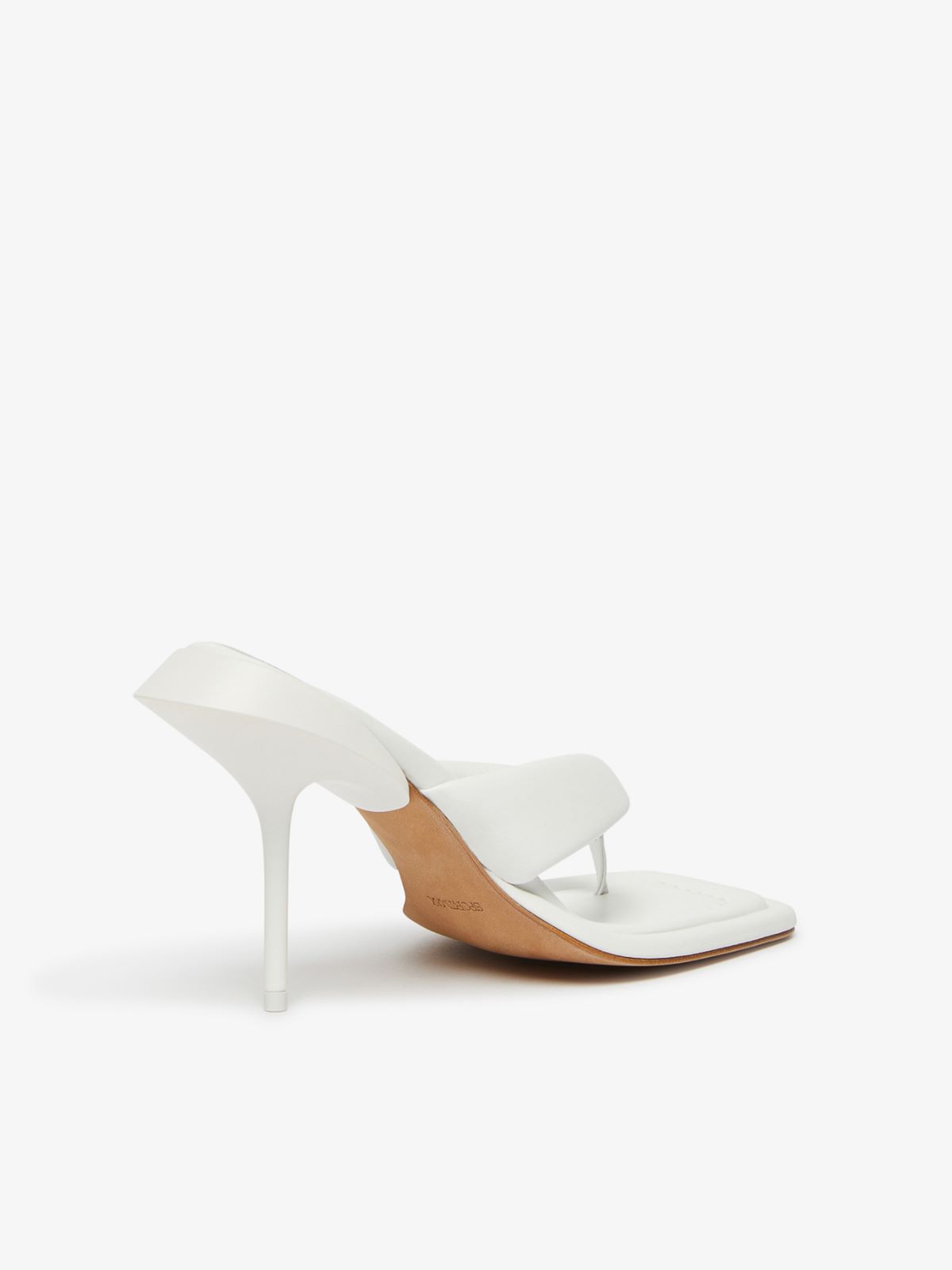 Heeled toe-post sandals