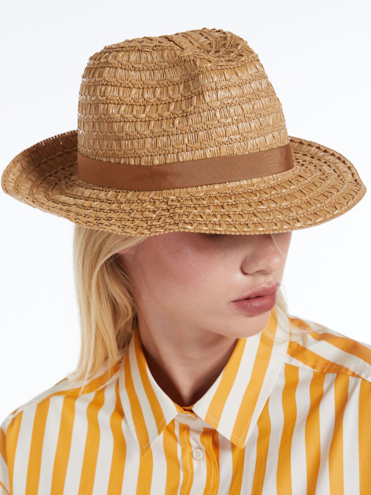 Cotton faille bucket hat