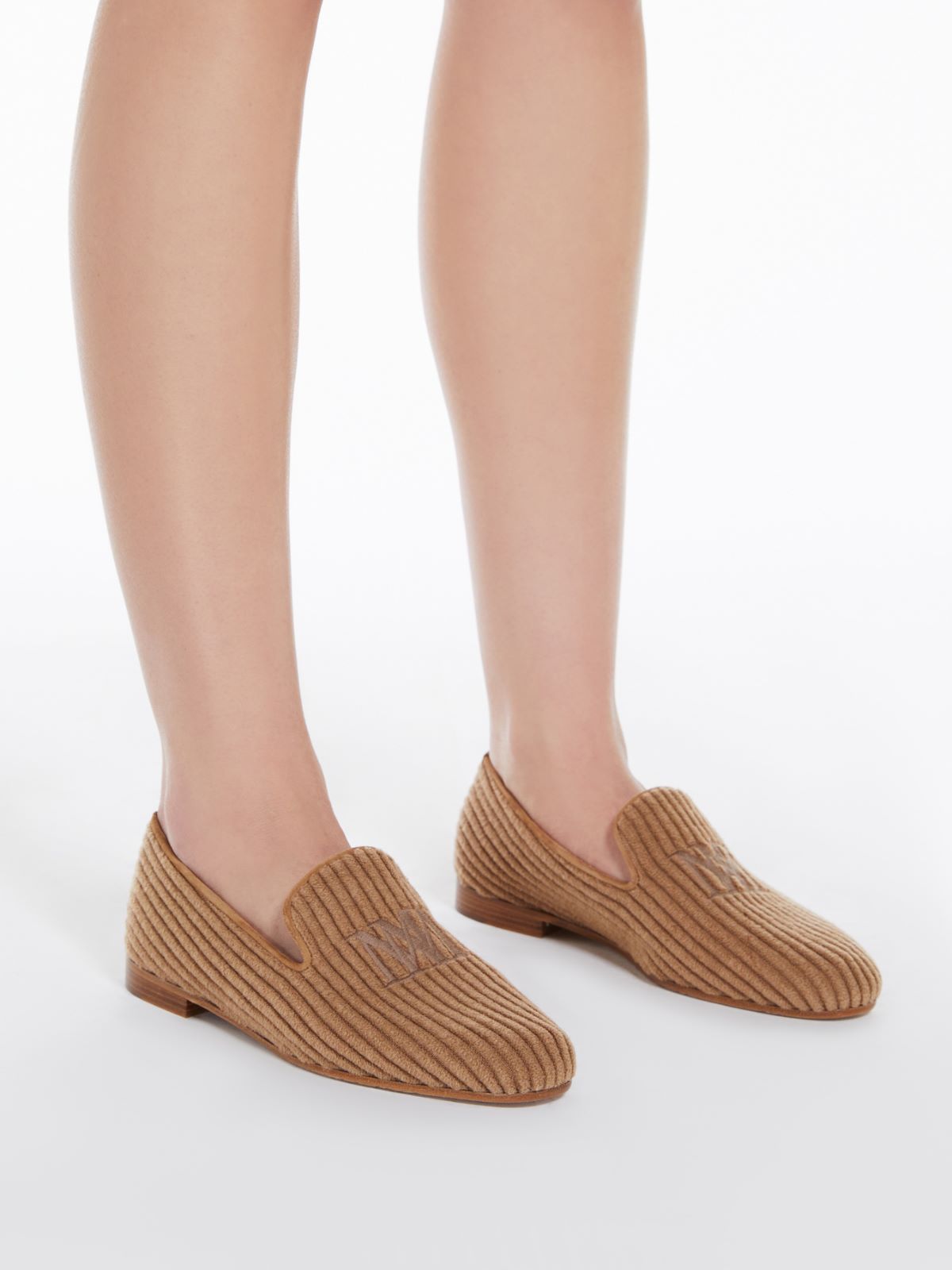 Corduroy slippers
