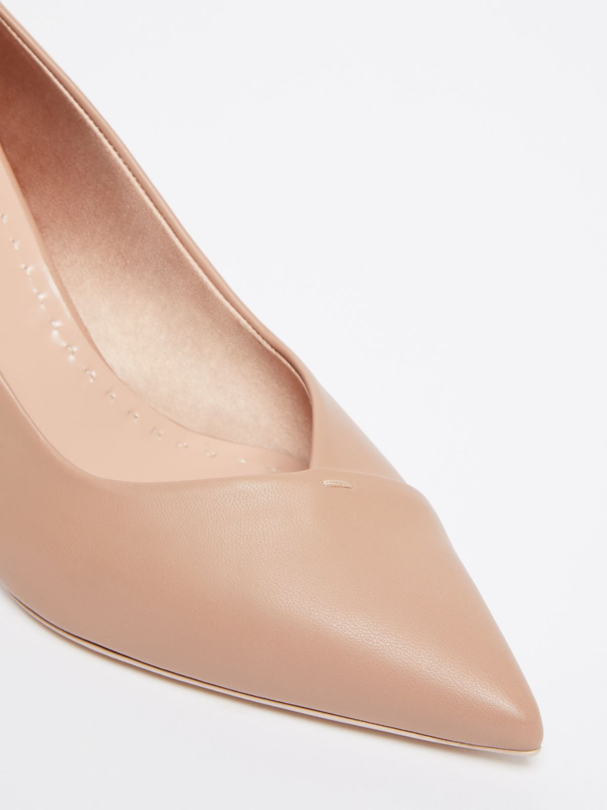 Nappa leather court shoes