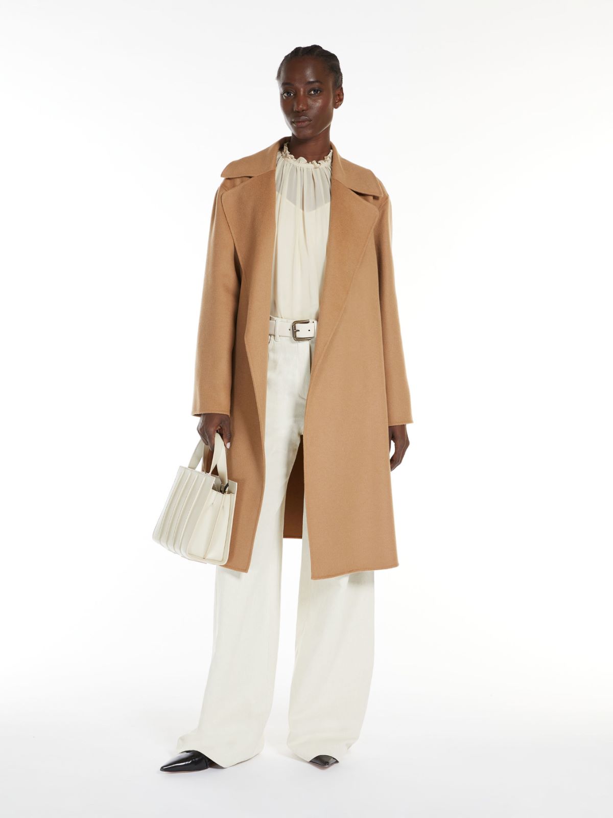 Wool, silk and cashmere coat
