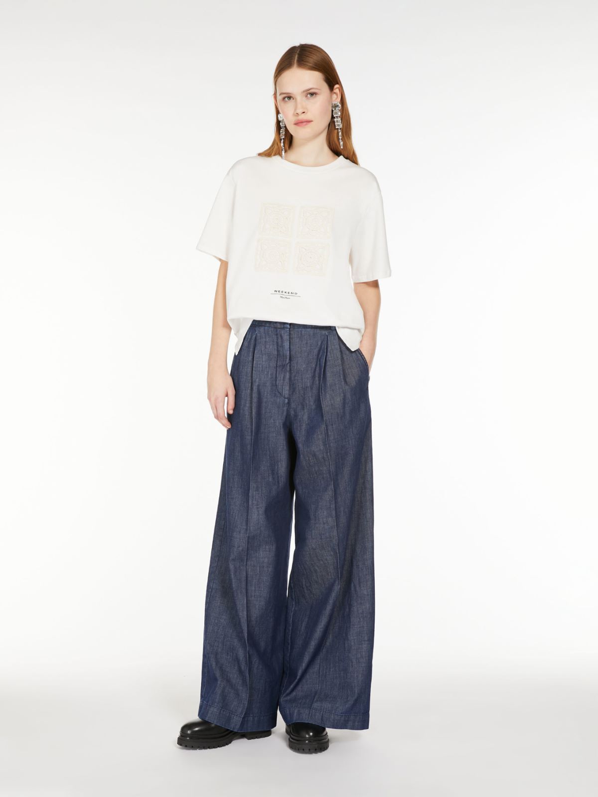 Cotton T-shirt with embroidered lettering detail