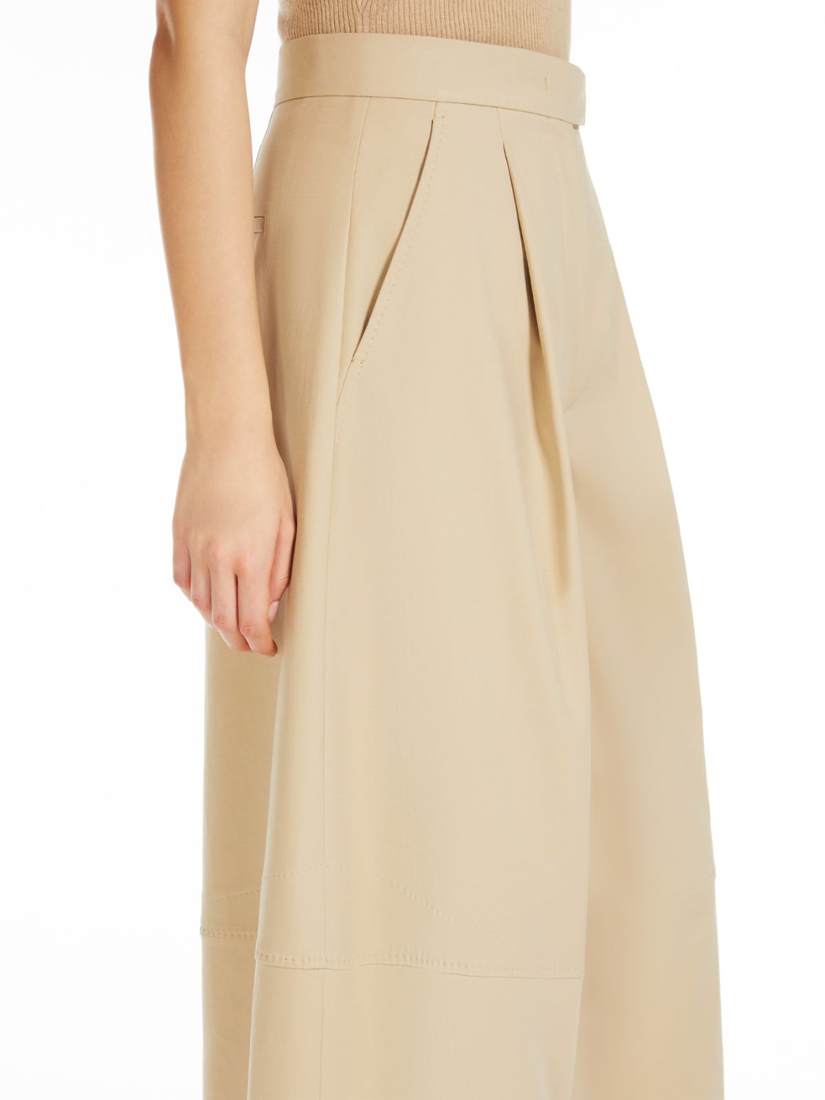 Oversize stretch cotton trousers