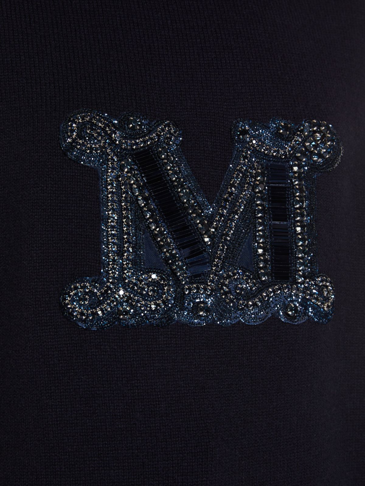 Oversized wool and cashmere jumper