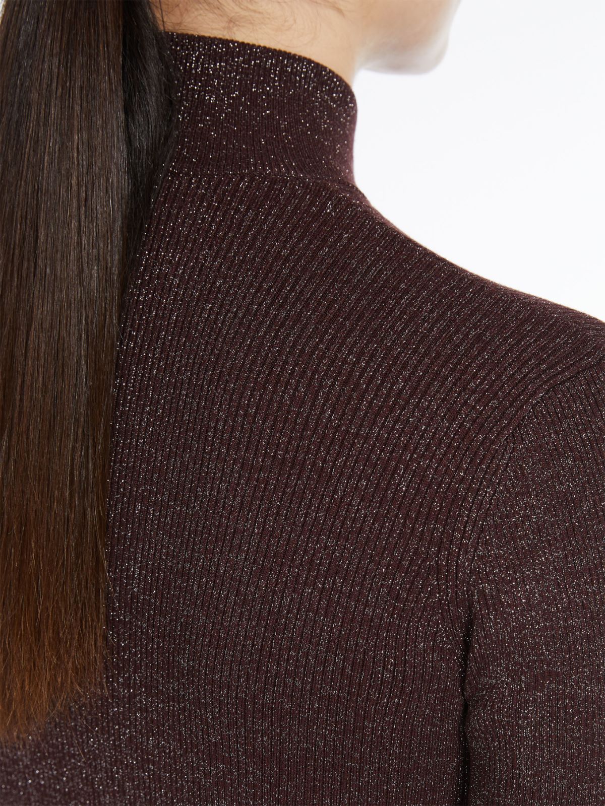 Viscose and lurex yarn turtleneck
