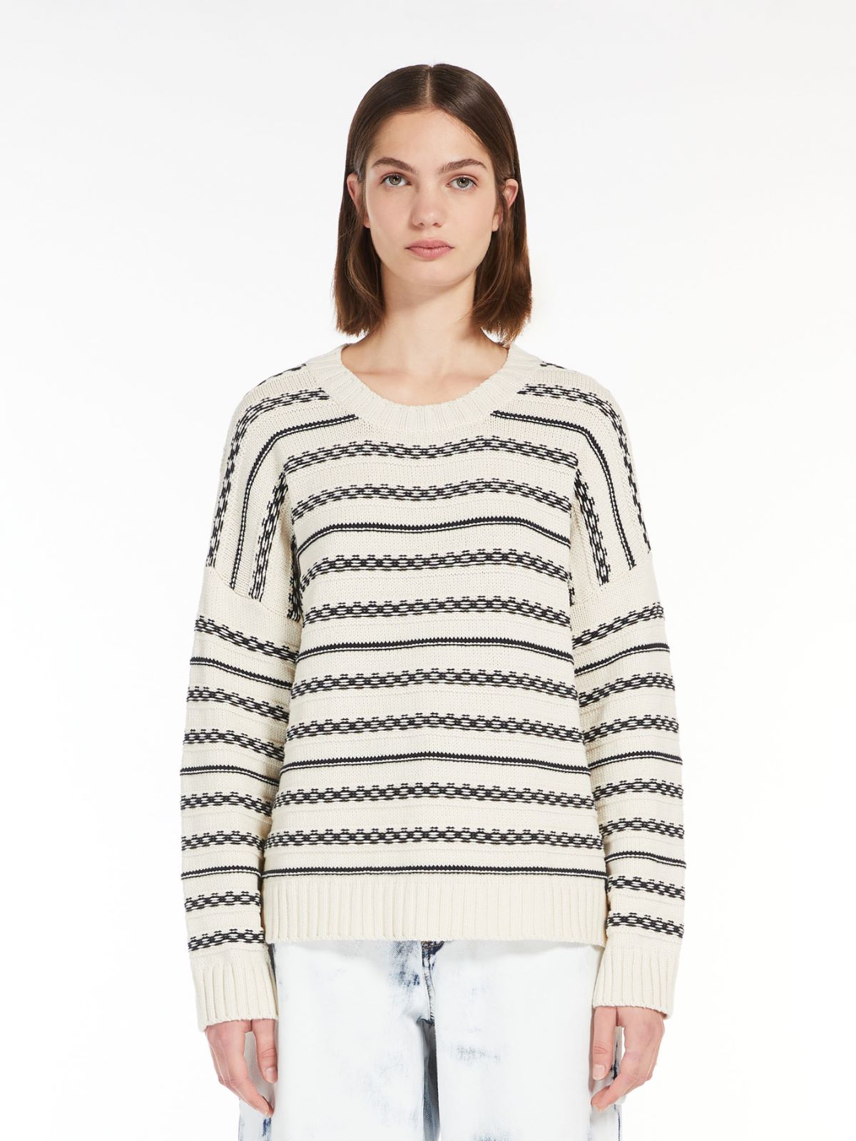 Striped cotton yarn sweater