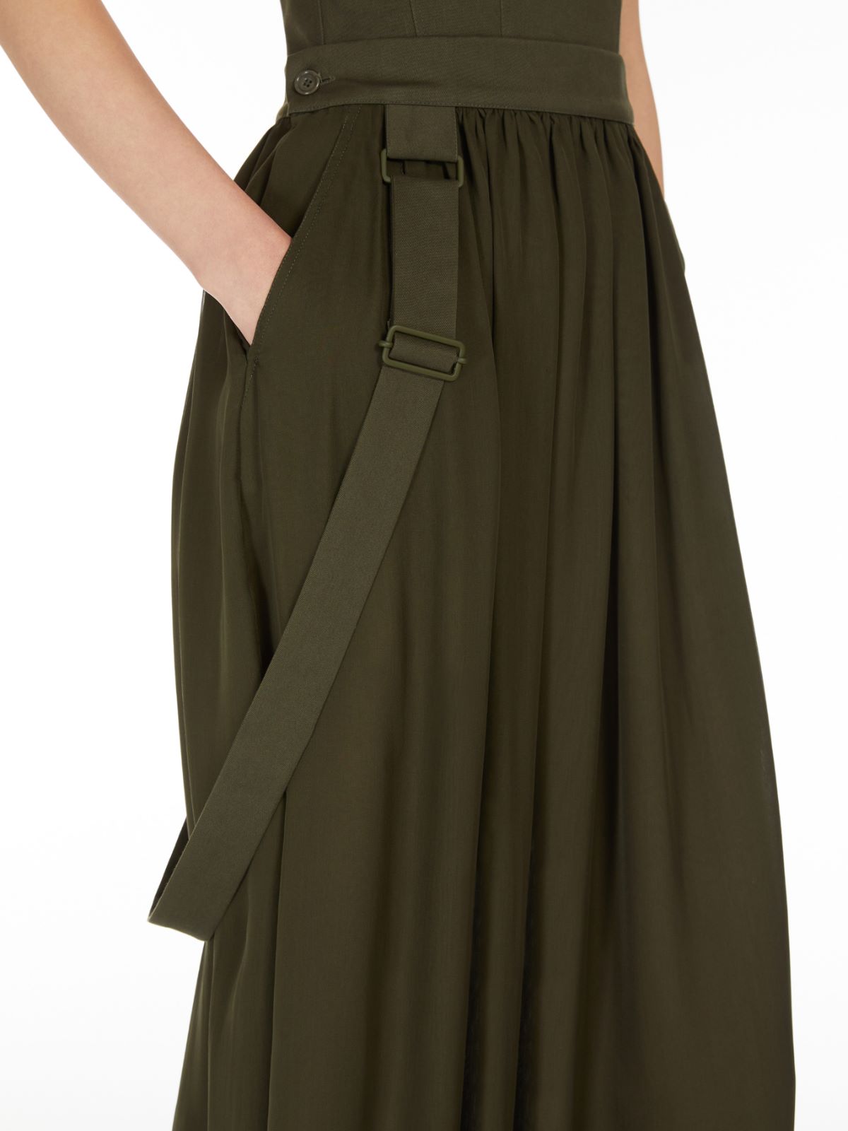 Long skirt in silk chiffon