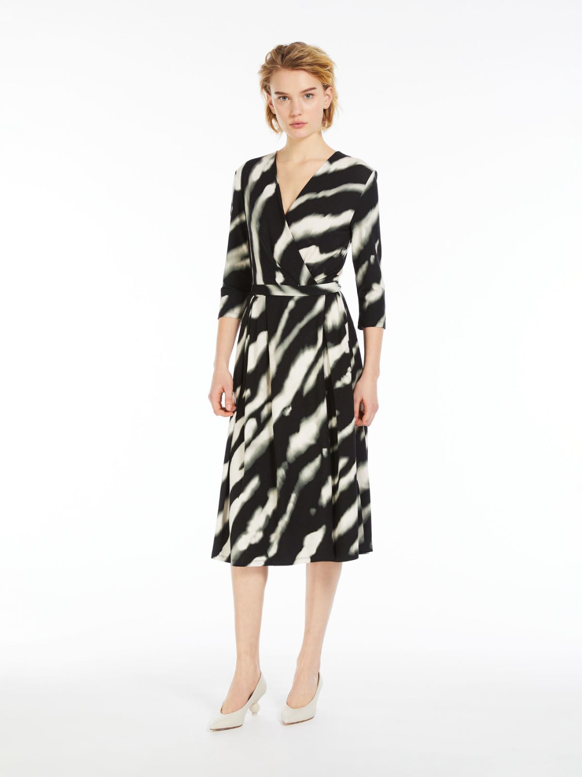 Fluid jersey dress
